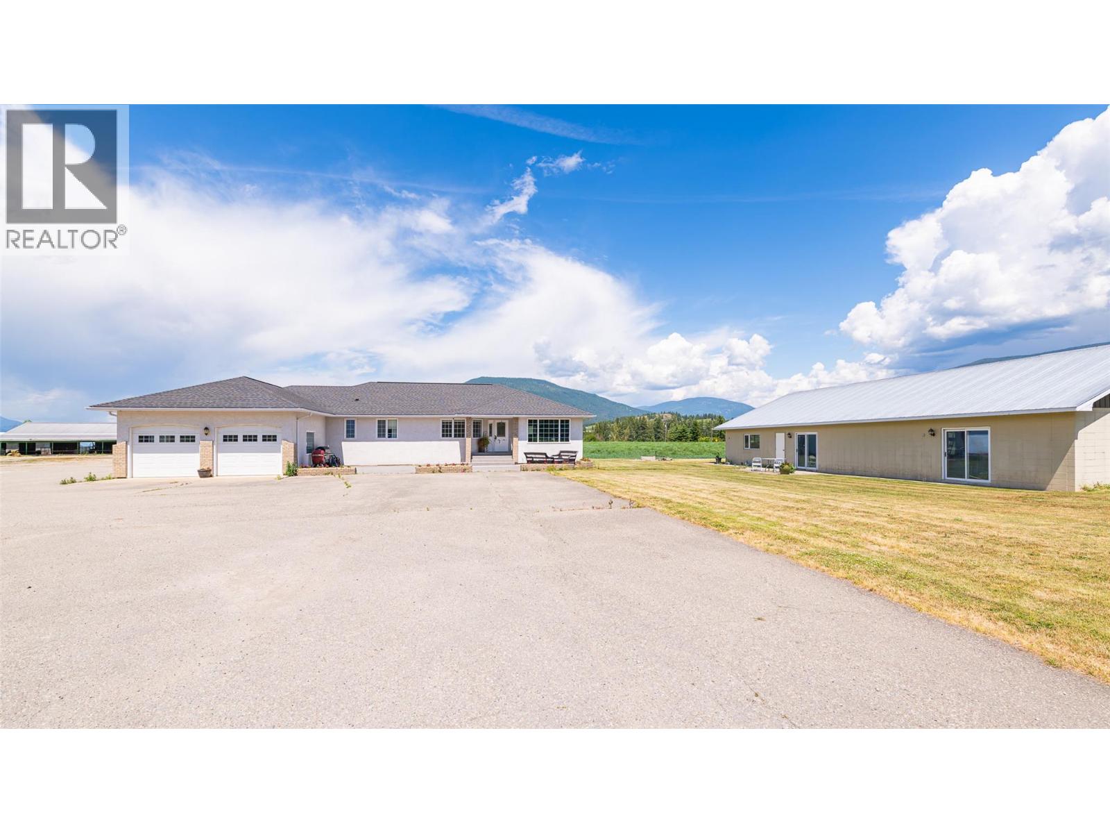1926 37th Street, Lister, British Columbia  V0B 1G2 - Photo 34 - 10390583