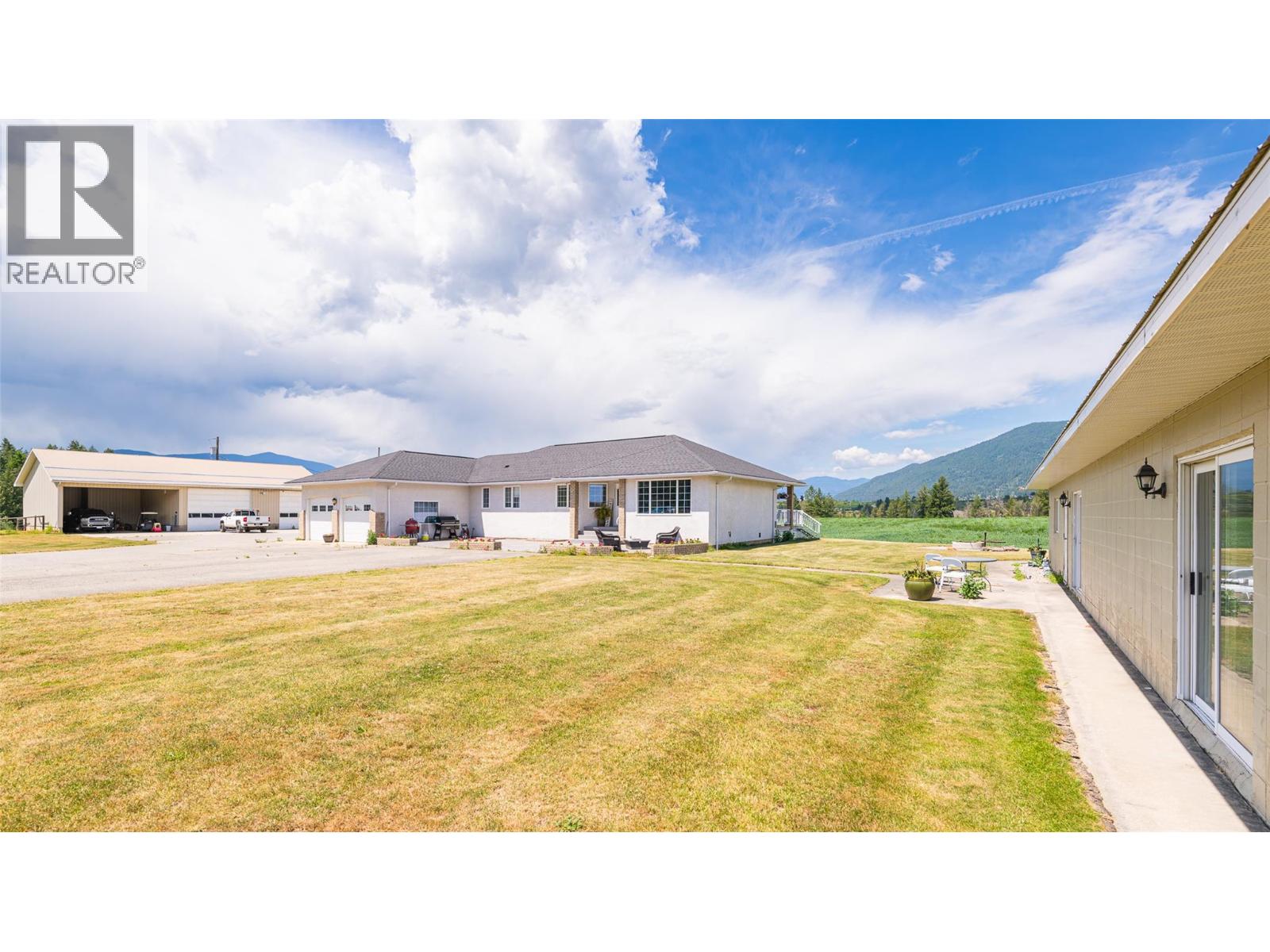 1926 37th Street, Lister, British Columbia  V0B 1G2 - Photo 42 - 10390583