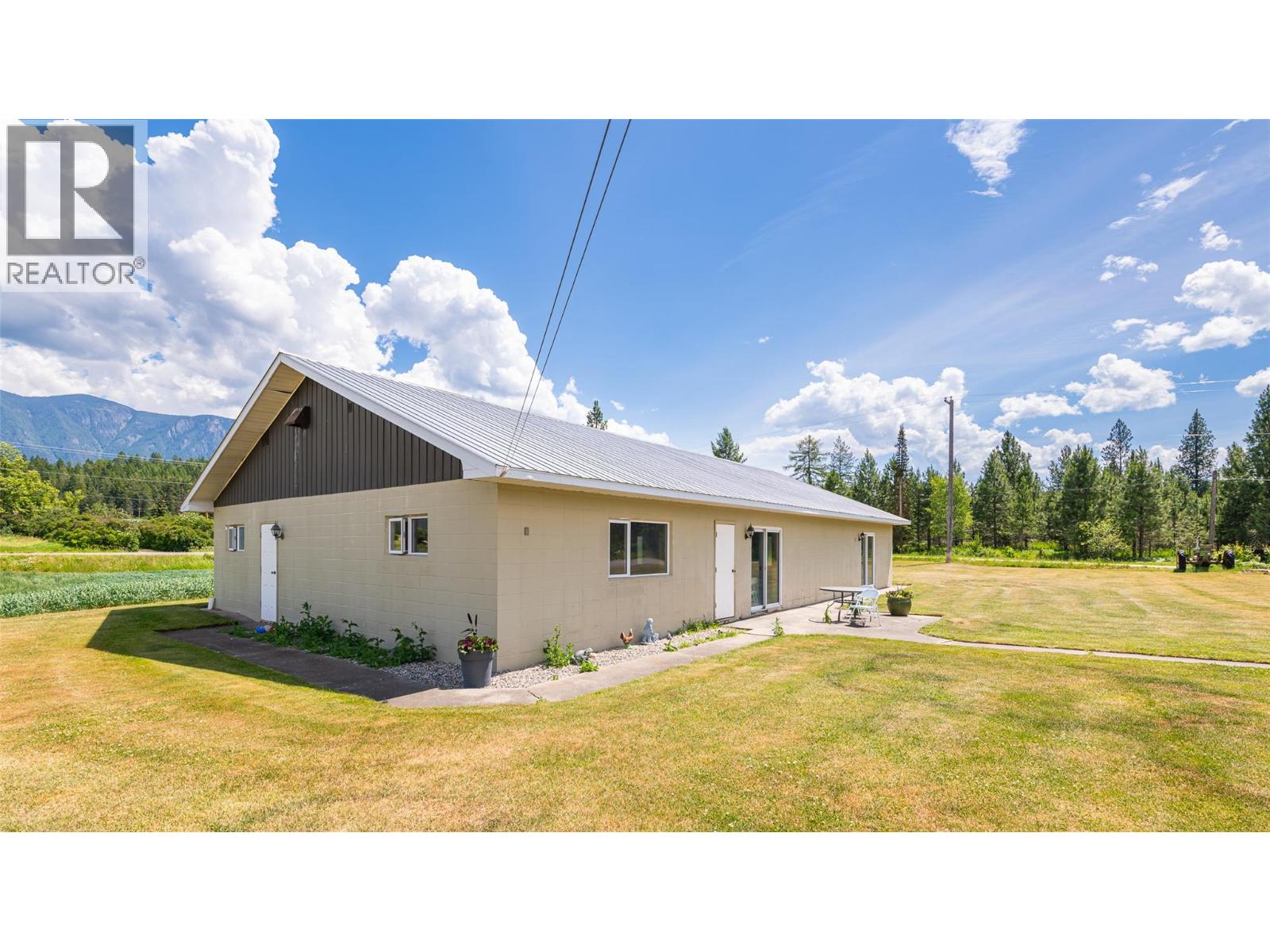 1926 37th Street, Lister, British Columbia  V0B 1G2 - Photo 43 - 10390583
