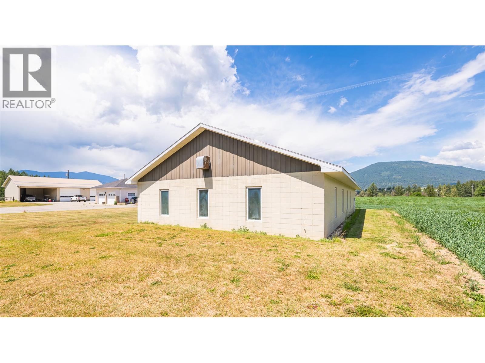 1926 37th Street, Lister, British Columbia  V0B 1G2 - Photo 48 - 10390583