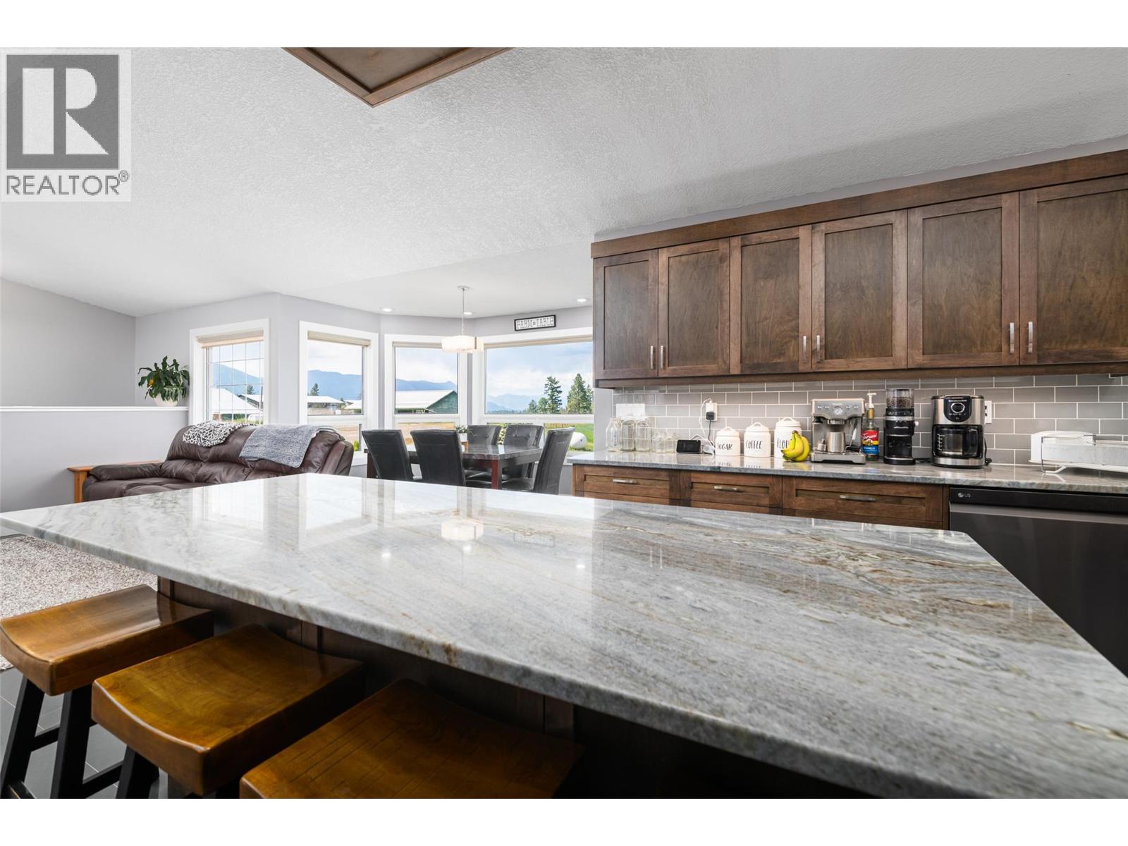 1926 37th Street, Lister, British Columbia  V0B 1G2 - Photo 7 - 10390583