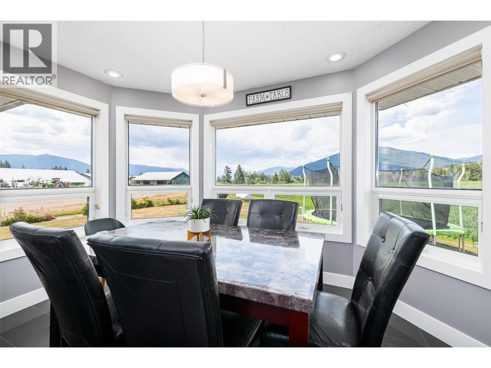 1926 37th Street, Lister, British Columbia  V0B 1G2 - Photo 8 - 10390583