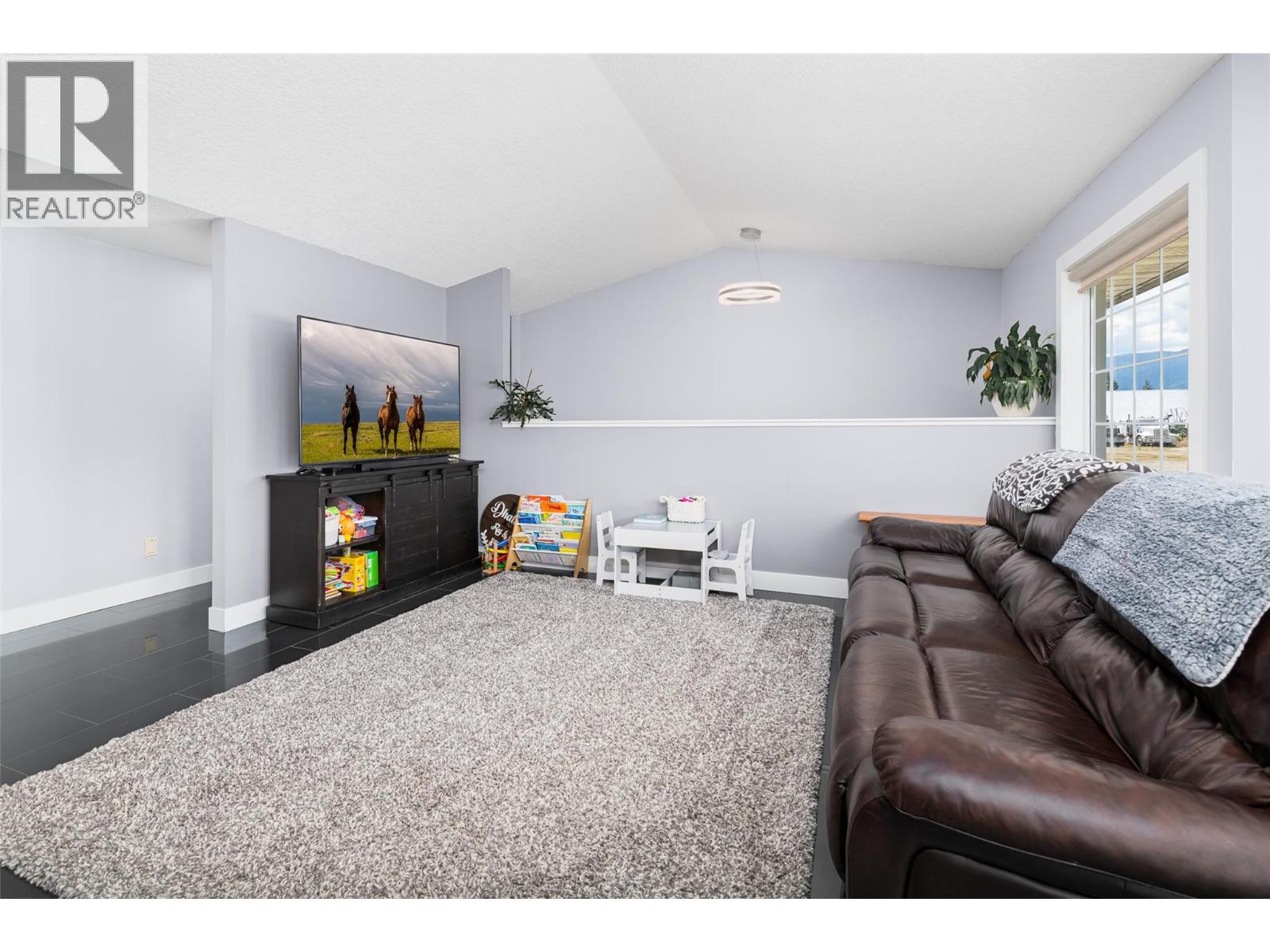 1926 37th Street, Lister, British Columbia  V0B 1G2 - Photo 9 - 10390583