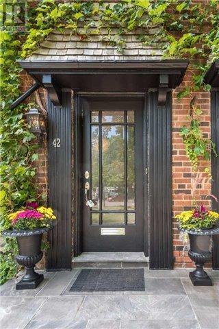LOWER - 42 ASTLEY AVENUE Toronto (Rosedale-Moore Park), ON M4W 3B4