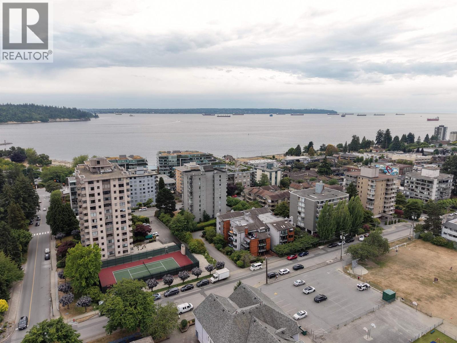 206 1340 Duchess Avenue, West Vancouver, British Columbia  V7T 1H6 - Photo 35 - R3140927