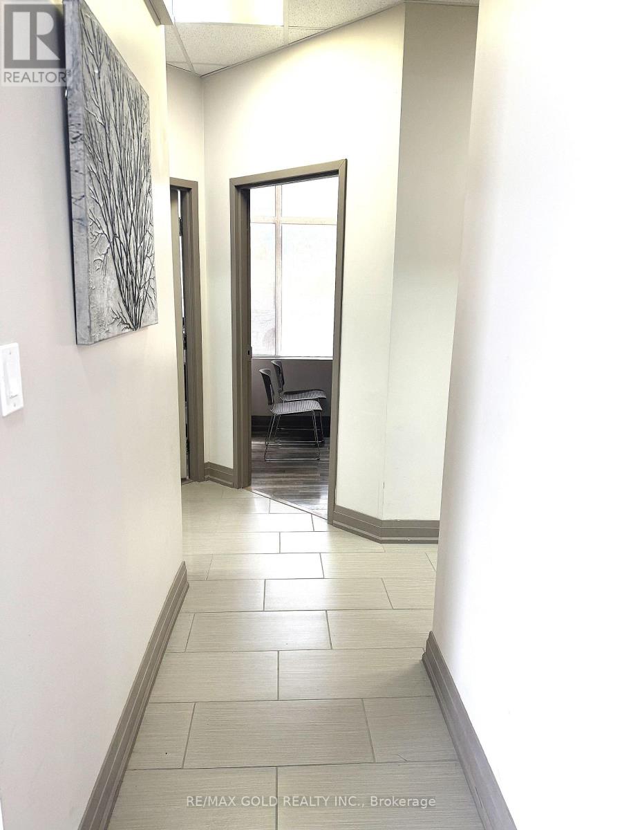 25 - 831 Bovaird Drive, Brampton, Ontario  L6X 0G3 - Photo 6 - W13500360