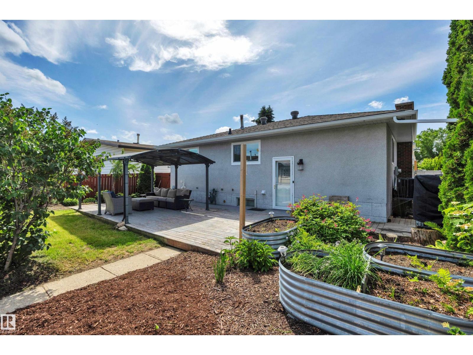 7512 152a Av NW, Edmonton, Alberta  T5C 2Z7 - Photo 47 - E4496268