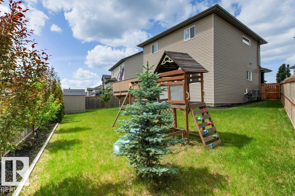 8023 Evans Cr NW, Edmonton, Alberta  T6M 0T7 - Photo 69 - E4496272