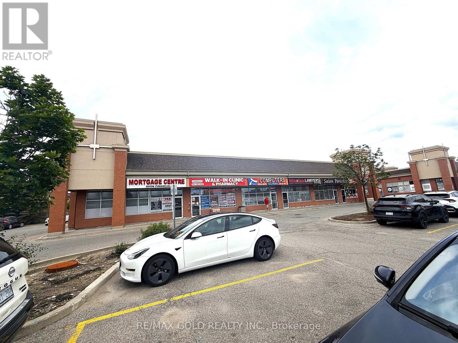 25 - 831 Bovaird Drive, Brampton, Ontario  L6X 0G3 - Photo 2 - W13500360