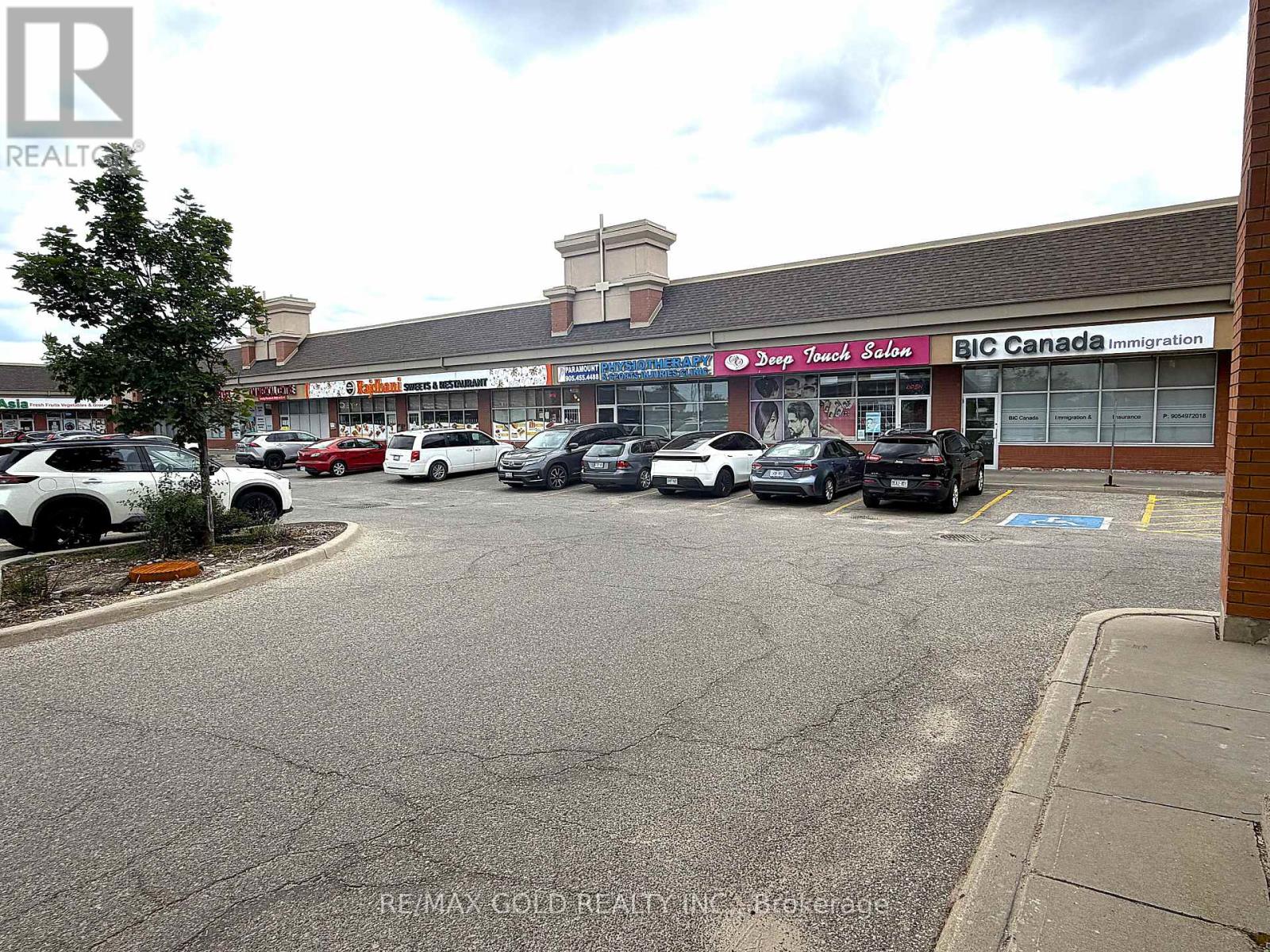 25 - 831 Bovaird Drive, Brampton, Ontario  L6X 0G3 - Photo 4 - W13500360