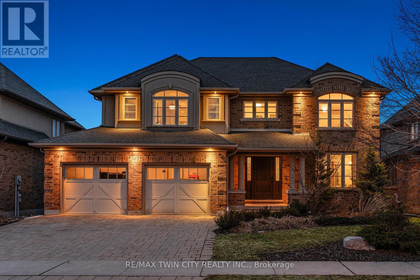 325 Deerfoot Trail, Waterloo, Ontario  N2K 0B4 - Photo 3 - X13468586