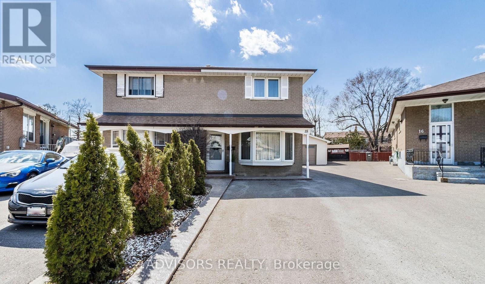 18 STANLEY COURT, Brampton, Ontario