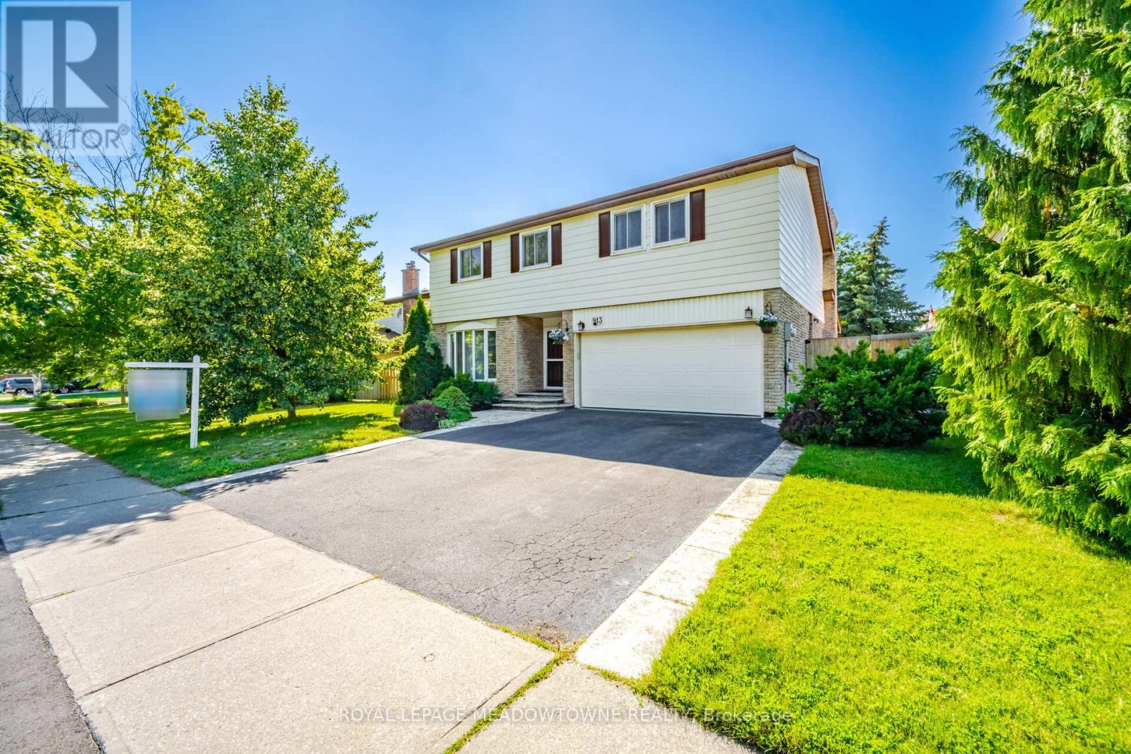 913 Maple Avenue, Milton, Ontario  L9T 3X6 - Photo 2 - W13502530