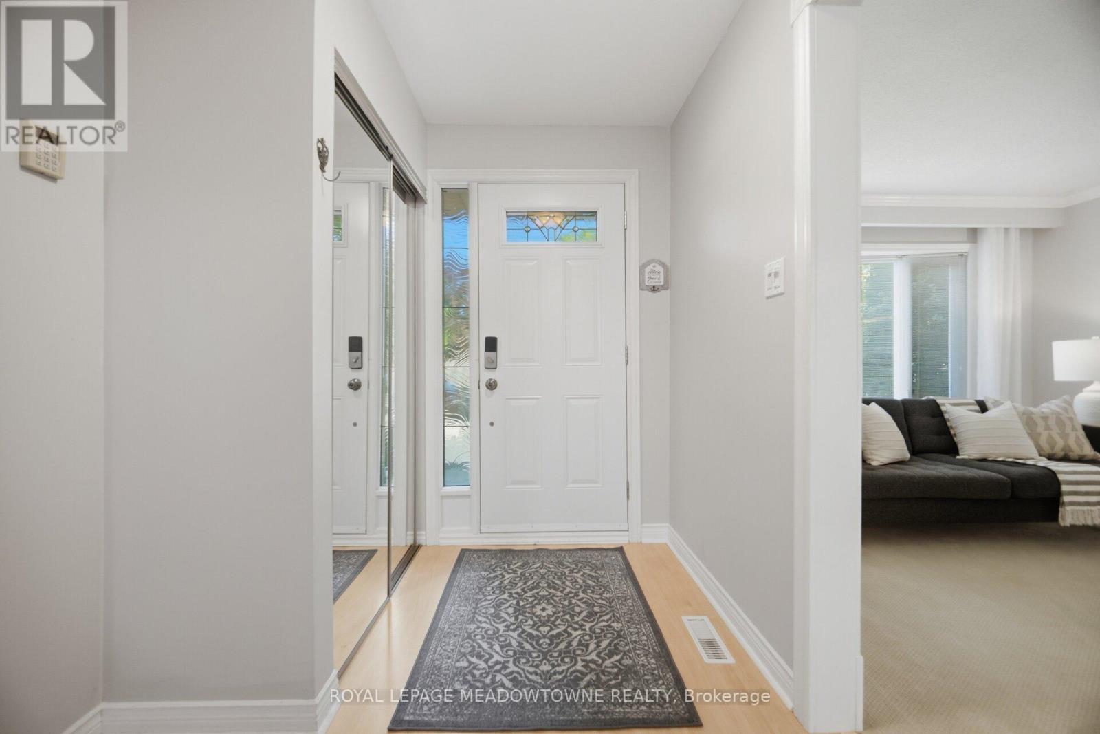 913 Maple Avenue, Milton, Ontario  L9T 3X6 - Photo 6 - W13502530