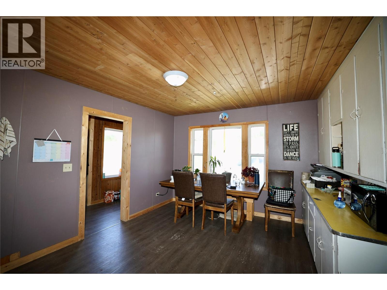 1221 Mallory Road, Lister, British Columbia  V0B 1G2 - Photo 12 - 10390582