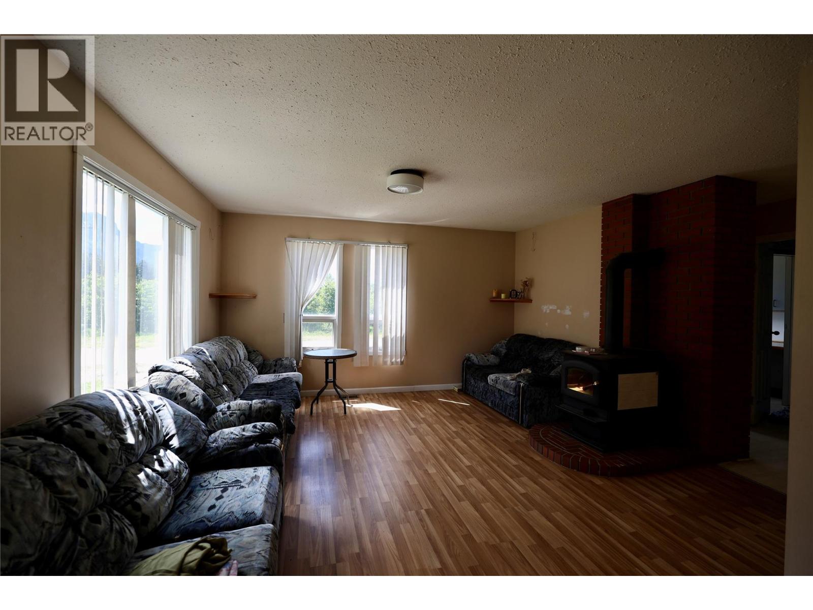 4733 Canyon-Lister Road, Canyon, British Columbia  V0B 1C1 - Photo 43 - 10390589