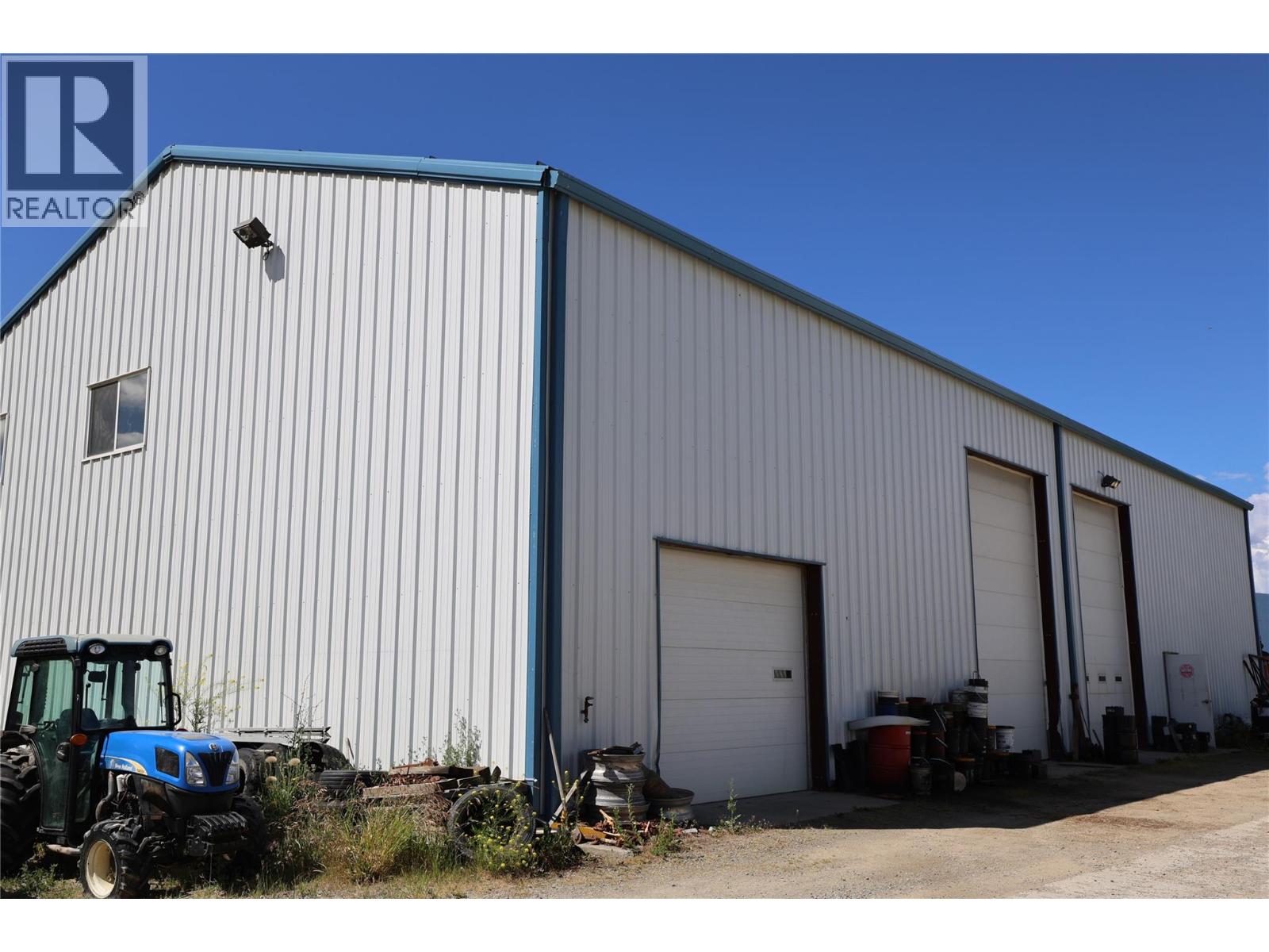 4733 Canyon-Lister Road, Canyon, British Columbia  V0B 1C1 - Photo 4 - 10390589