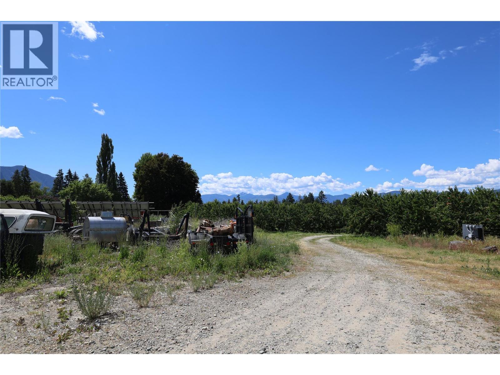 4733 Canyon-Lister Road, Canyon, British Columbia  V0B 1C1 - Photo 46 - 10390589