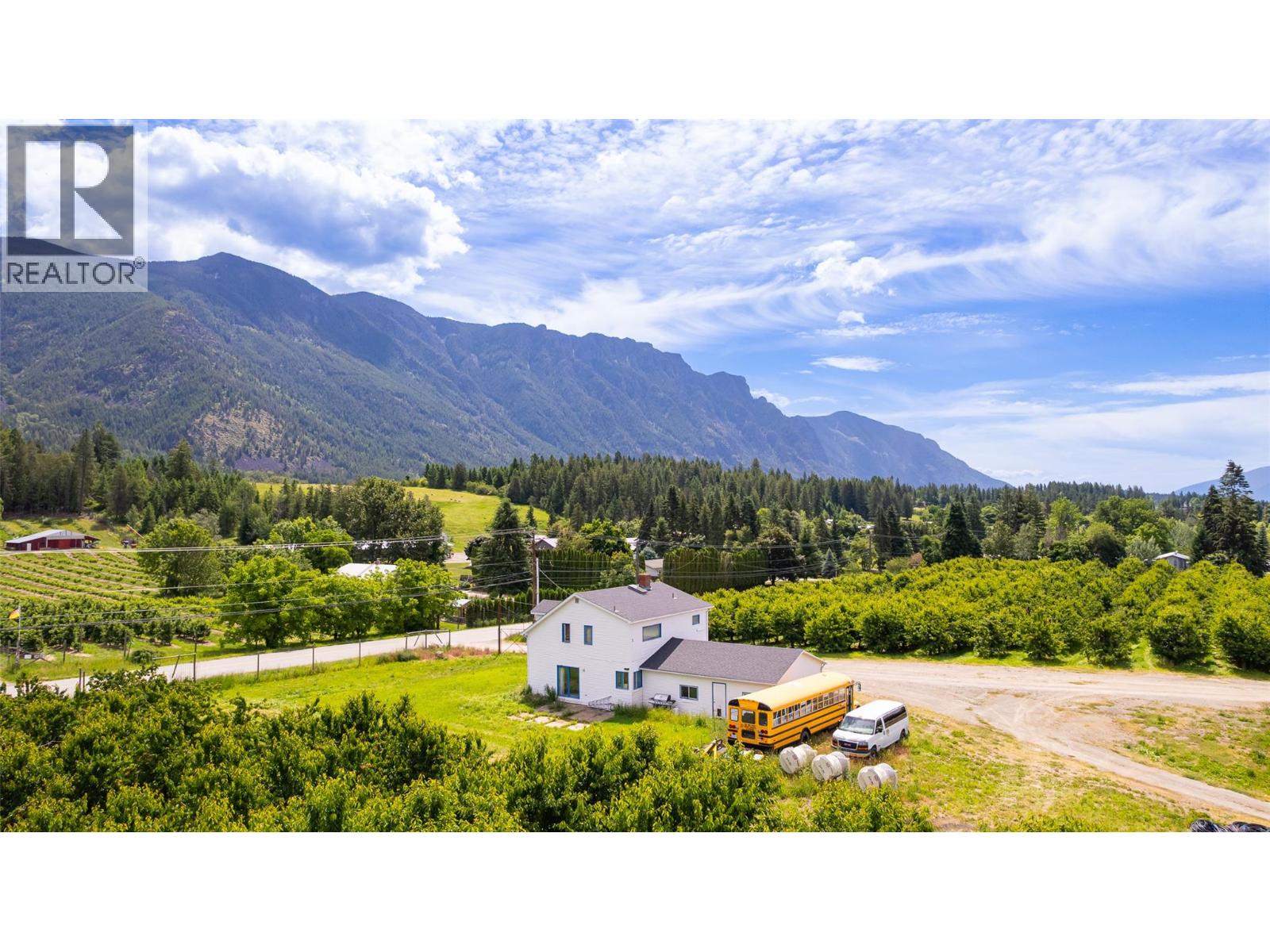 4733 Canyon-Lister Road, Canyon, British Columbia  V0B 1C1 - Photo 30 - 10390589
