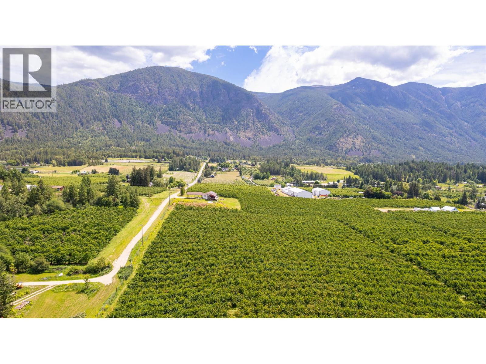 3851 Canyon-Lister Road, Canyon, British Columbia  V0B 1C1 - Photo 41 - 10390801