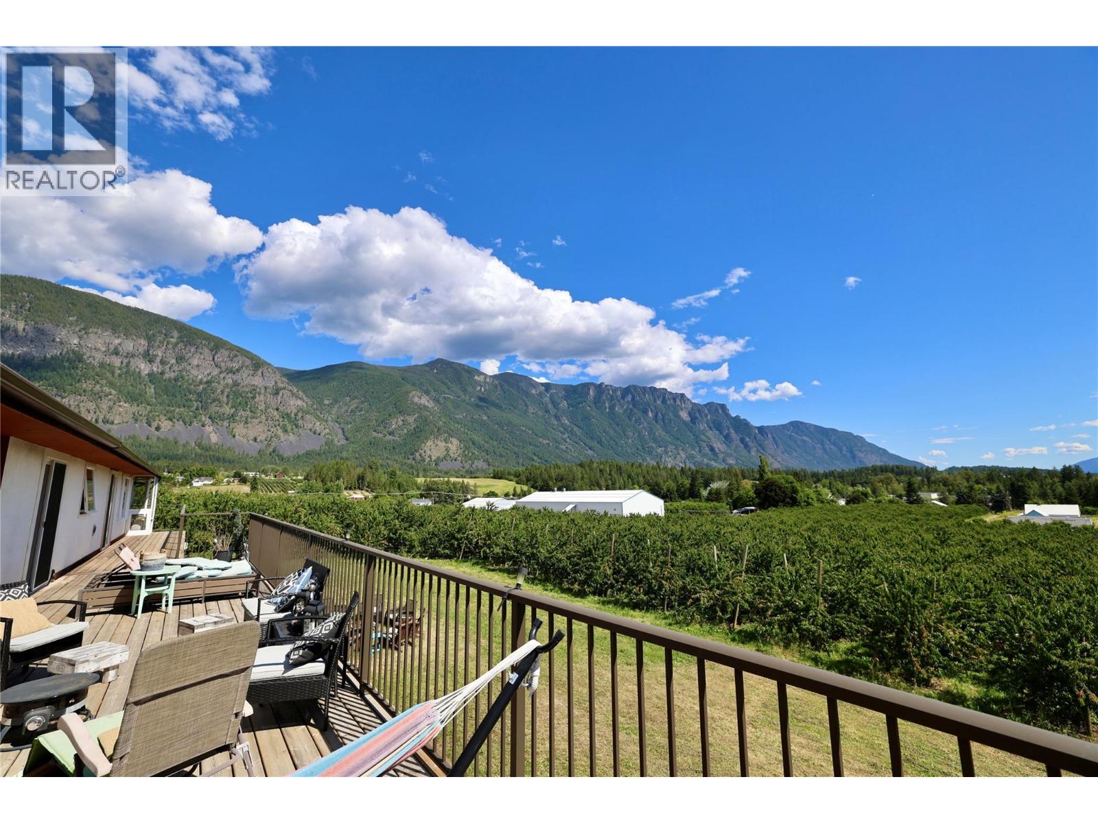 3851 Canyon-Lister Road, Canyon, British Columbia  V0B 1C1 - Photo 22 - 10390801