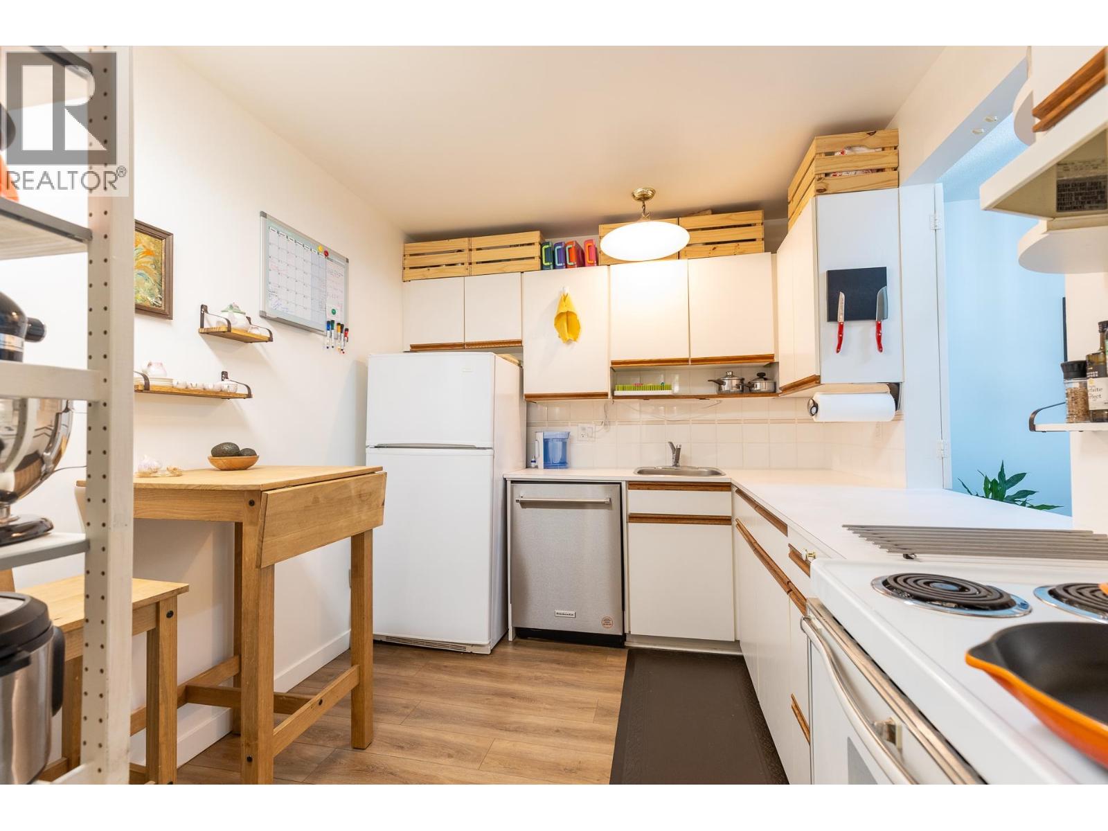 310 1710 W 13th Avenue, Vancouver, British Columbia  V6J 2H1 - Photo 5 - R3140921