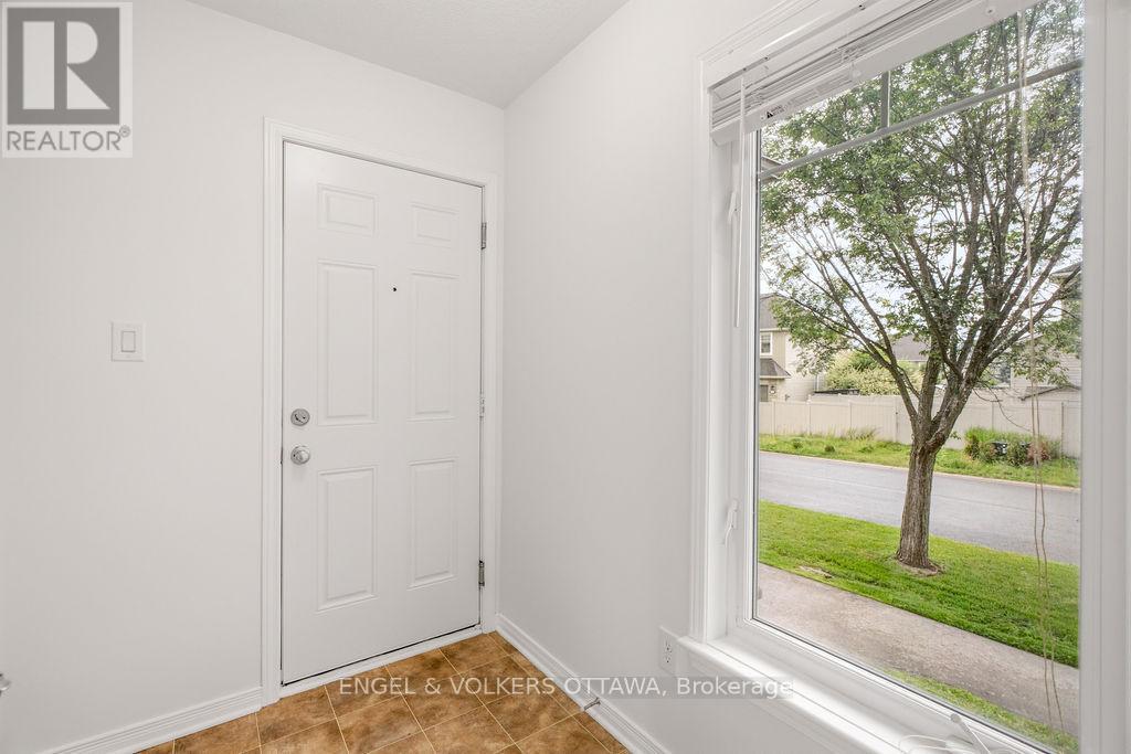 270 Espin Heights, Ottawa, Ontario  K2J 0Y8 - Photo 5 - X13502632