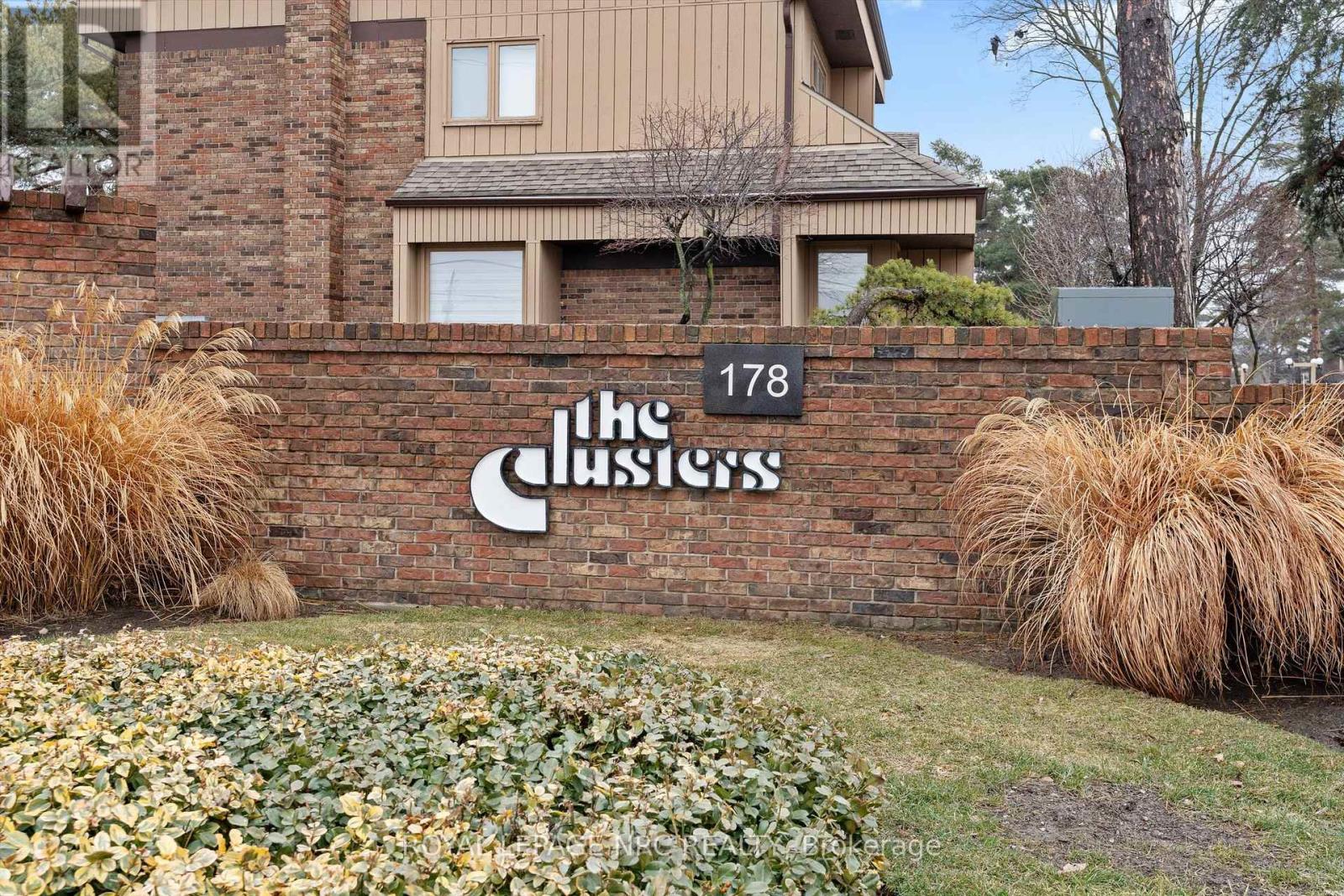 23 - 178 SCOTT STREET, St. Catharines, Ontario