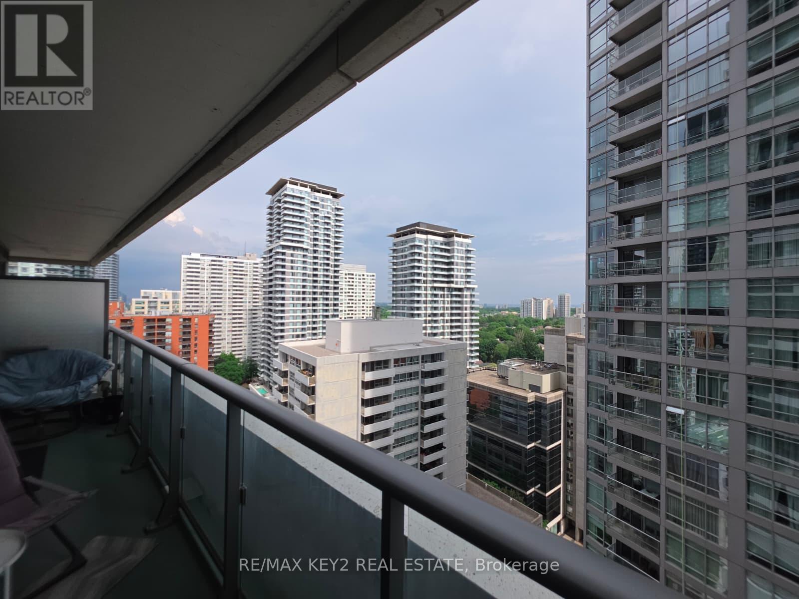 1604 - 2221 Yonge Street, Toronto, Ontario  M4S 0B8 - Photo 8 - C13438124