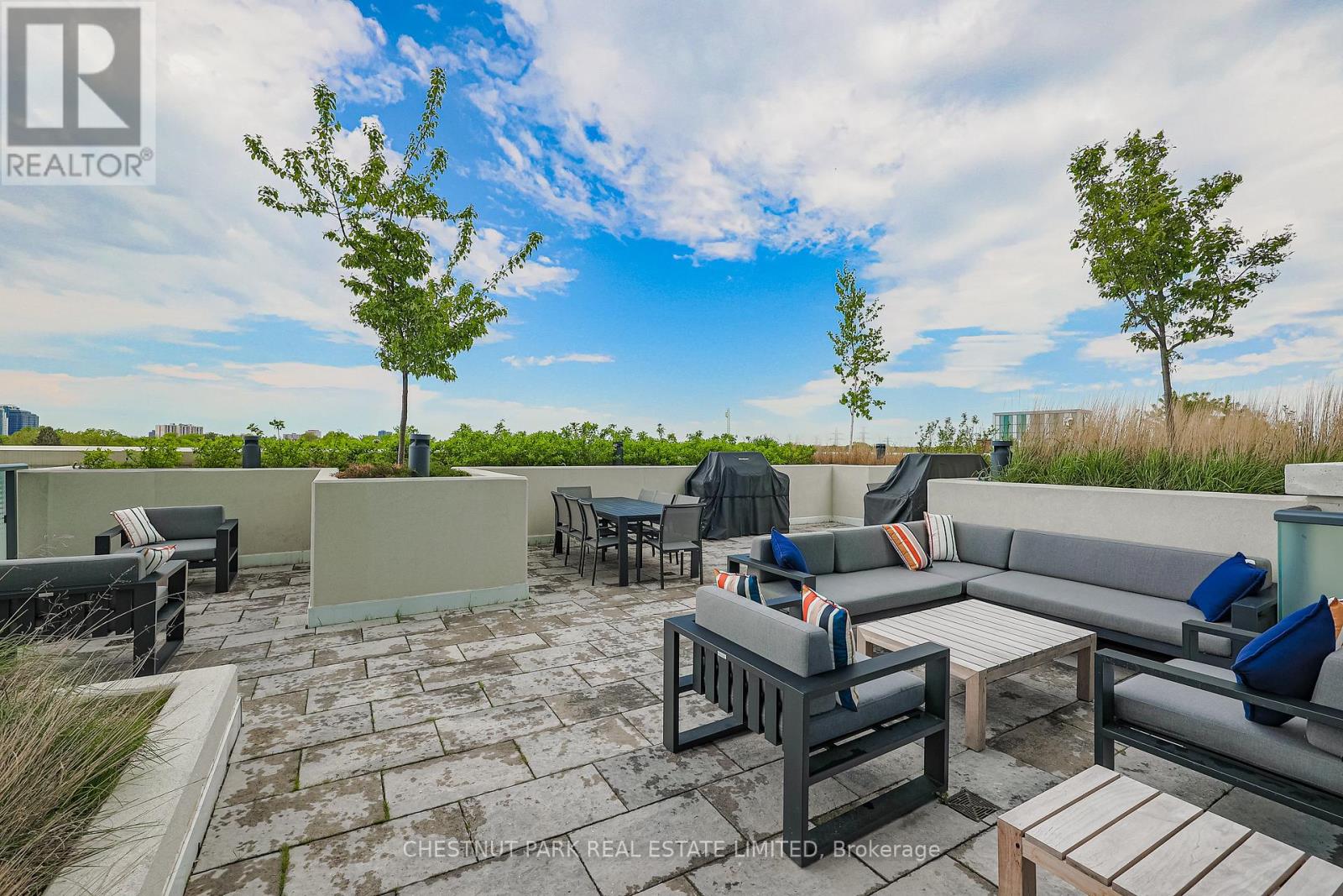 Ph2402 - 30 Samuel Wood Way, Toronto, Ontario  M9B 0C9 - Photo 42 - W13454252