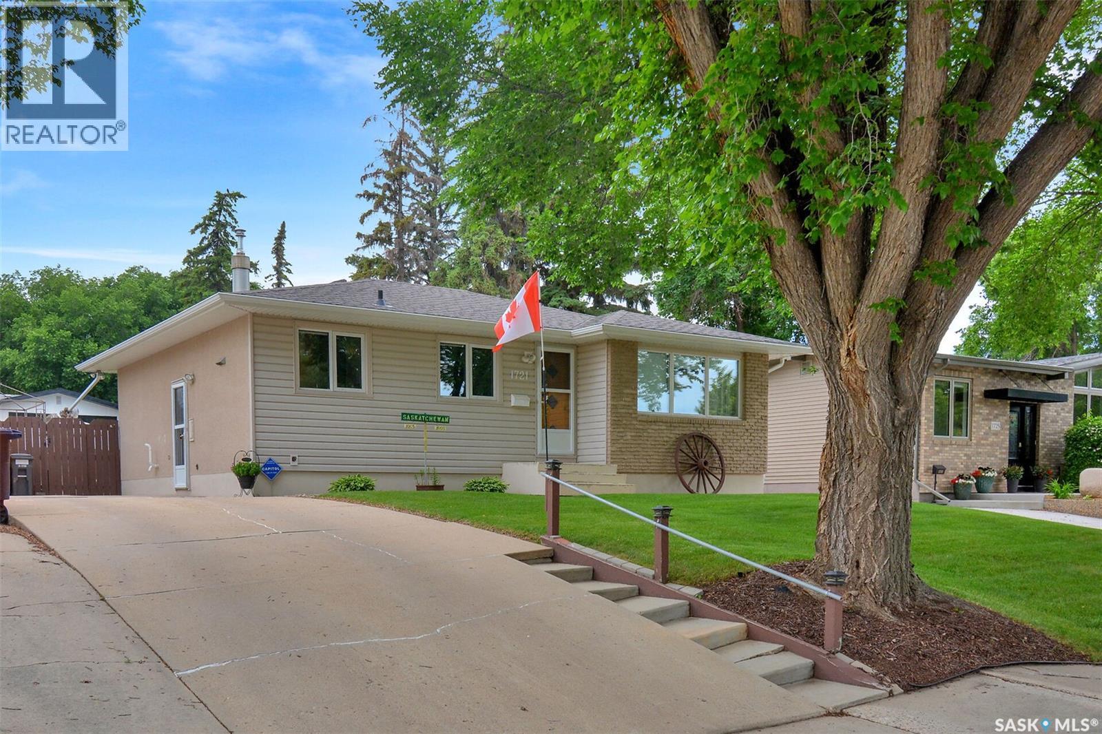 1721 Empire AVENUE, Saskatoon, Saskatchewan