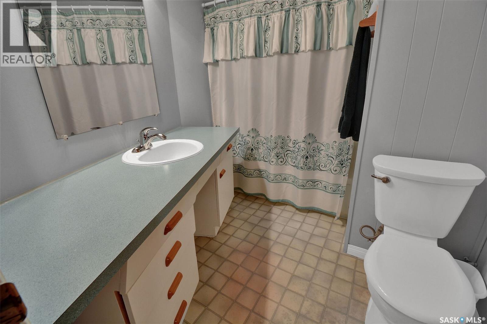1721 Empire Avenue, Saskatoon, Saskatchewan  S7K 3E9 - Photo 23 - SK041029