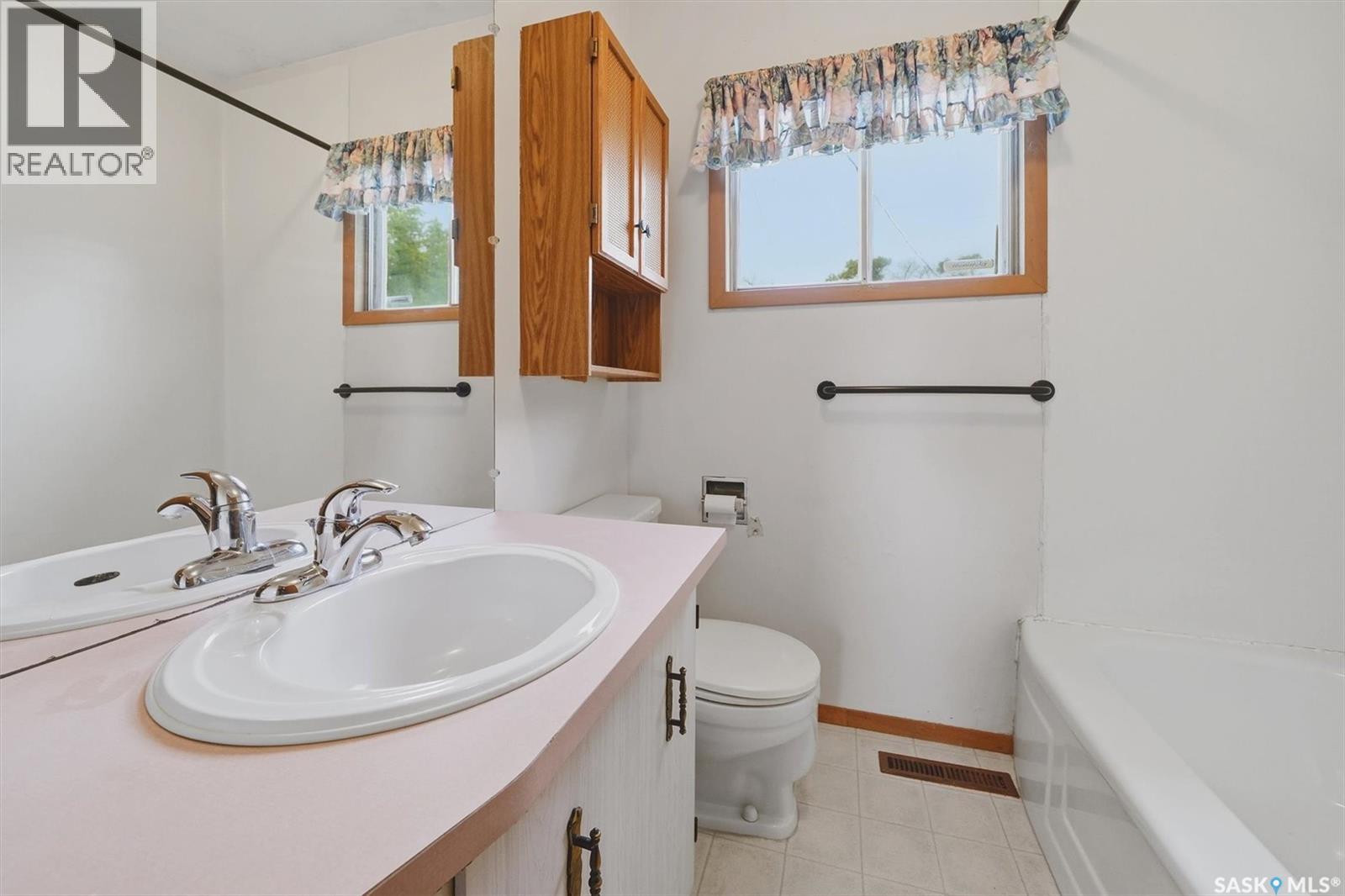 99 Howell Avenue, Saskatoon, Saskatchewan  S7L 3S9 - Photo 15 - SK041017