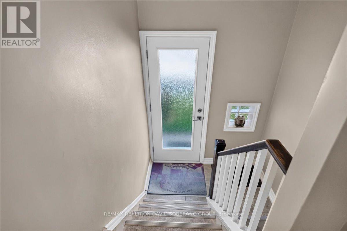 122 Kennard Avenue, Toronto, Ontario  M3H 4M4 - Photo 23 - C13502578