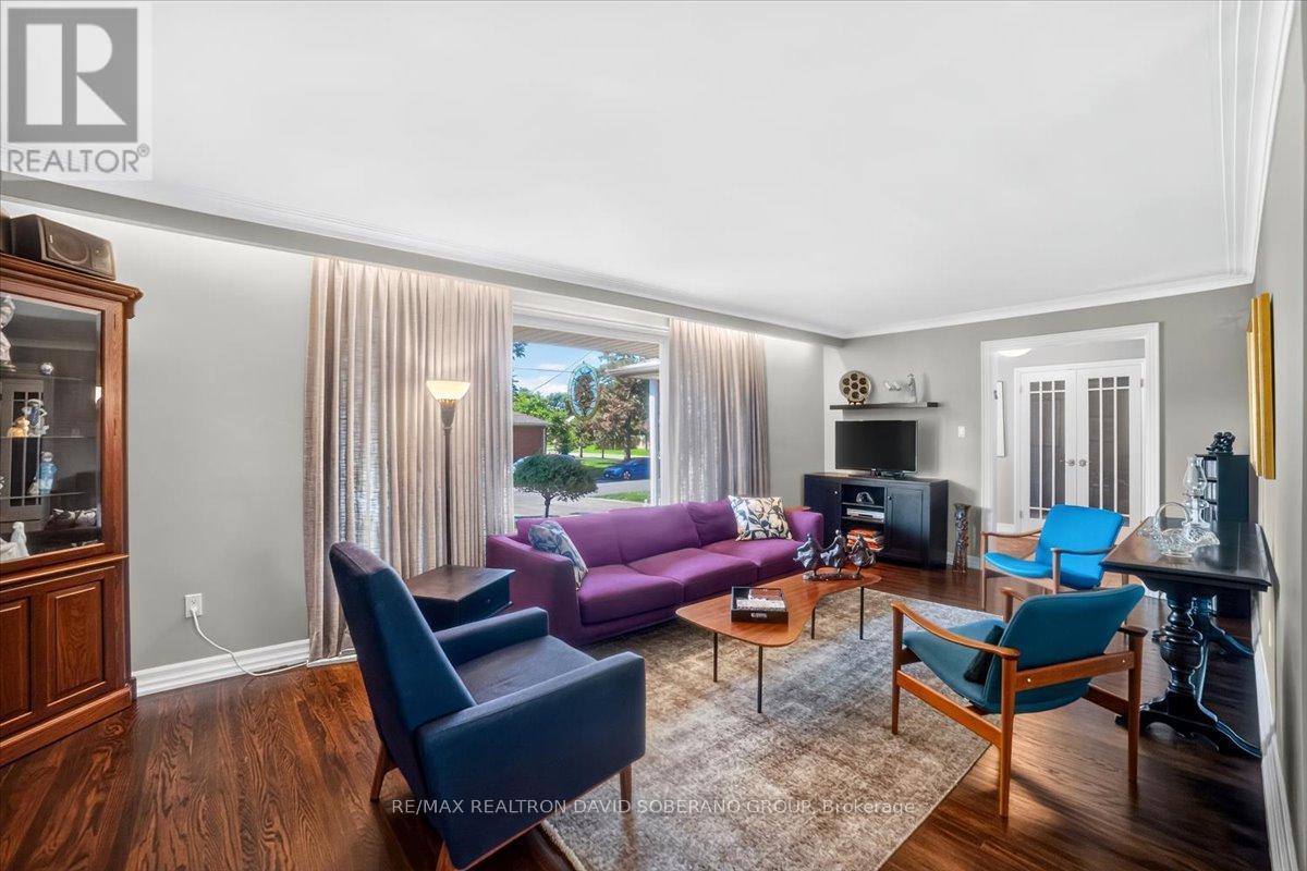 122 Kennard Avenue, Toronto, Ontario  M3H 4M4 - Photo 6 - C13502578