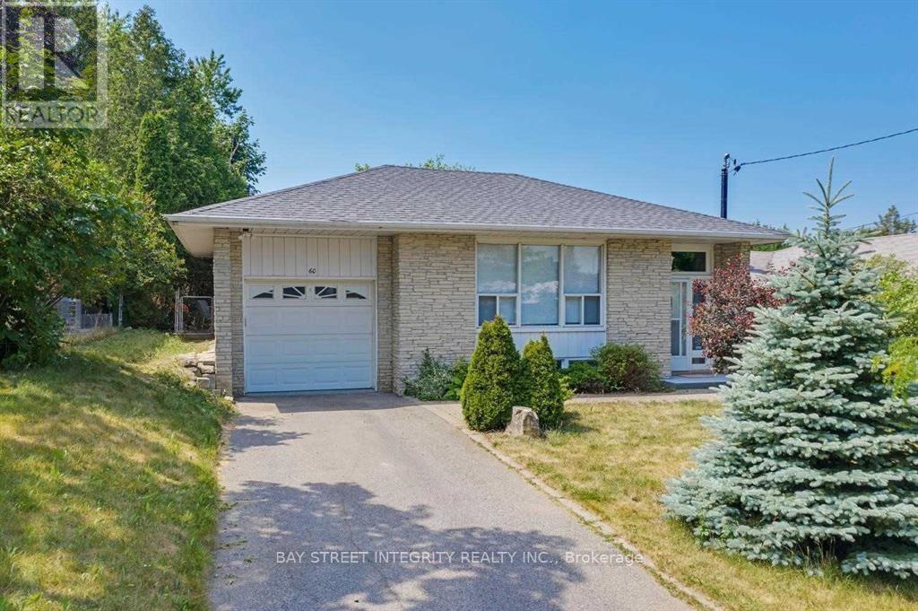 60 HESKETH COURT, Toronto, Ontario