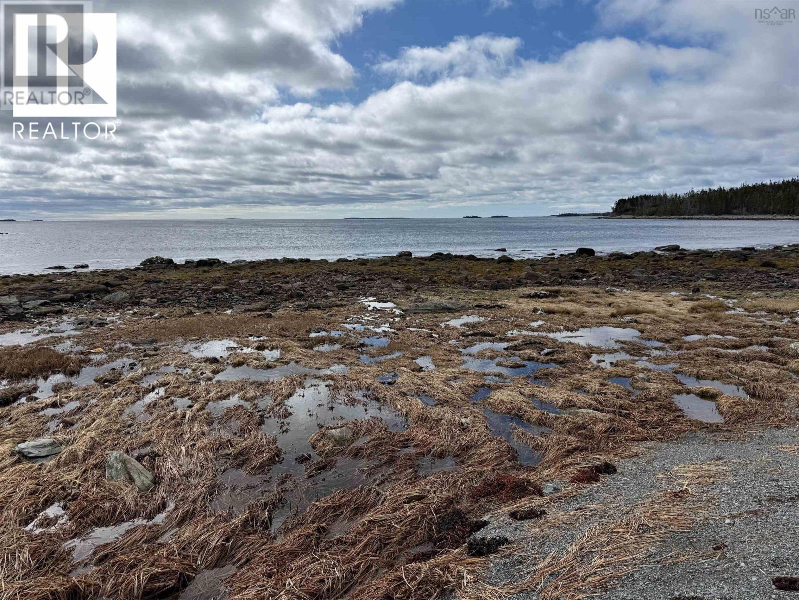 7 Highway, Ecum Secum, Nova Scotia  B0J 2A0 - Photo 4 - 202607736