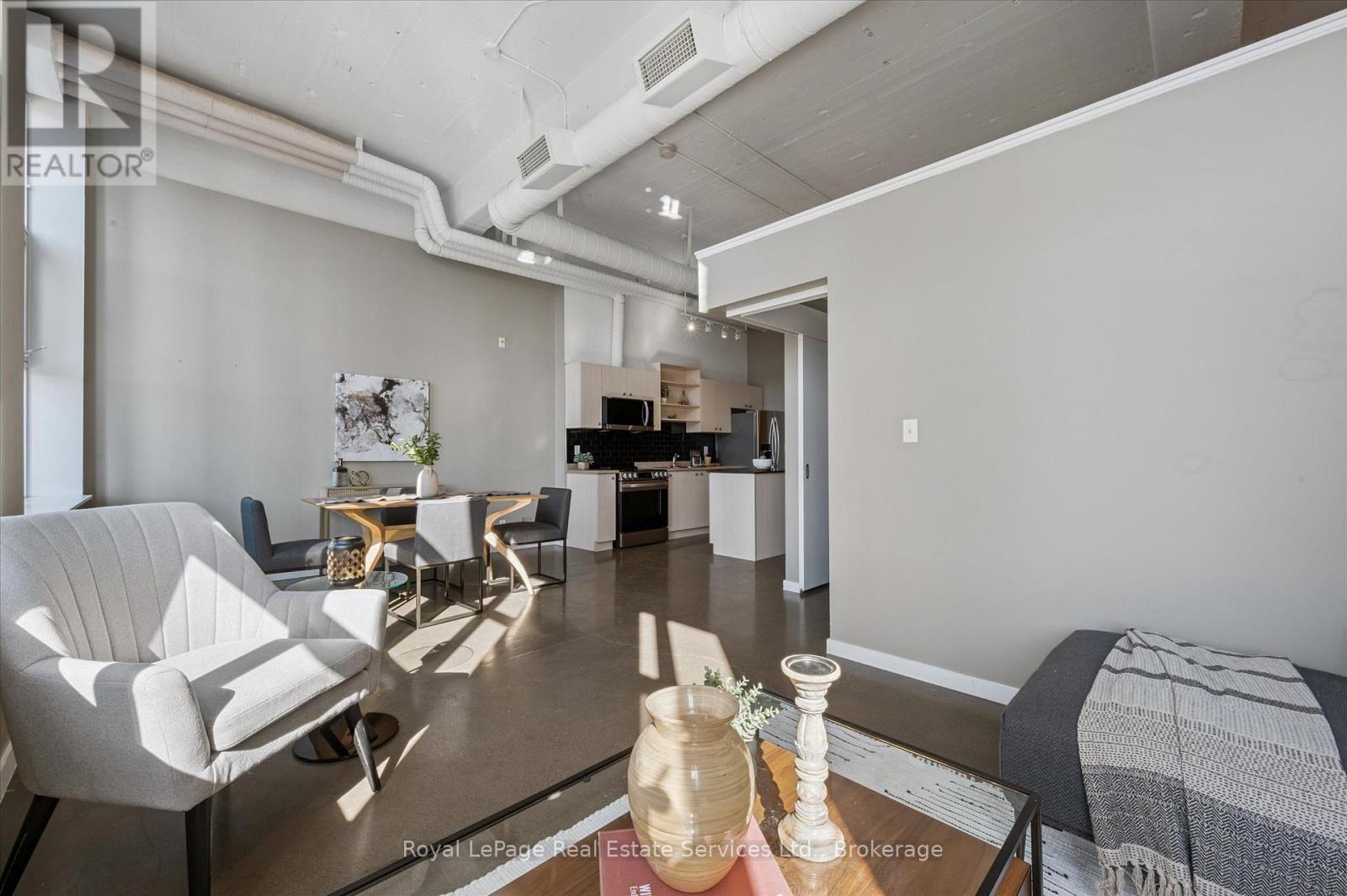308 - 410 King Street W, Kitchener, Ontario  N2G 1C3 - Photo 10 - X12850734