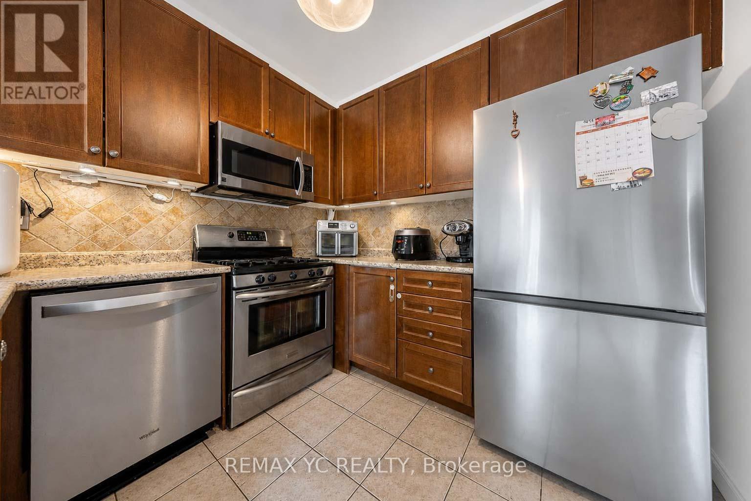 24 Millwright Avenue, Richmond Hill, Ontario  L4E 5B1 - Photo 13 - N13502660