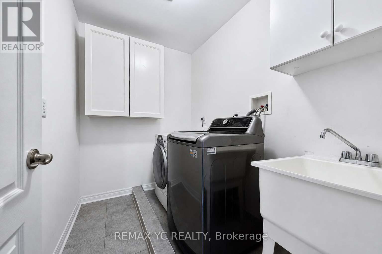 24 Millwright Avenue, Richmond Hill, Ontario  L4E 5B1 - Photo 31 - N13502660