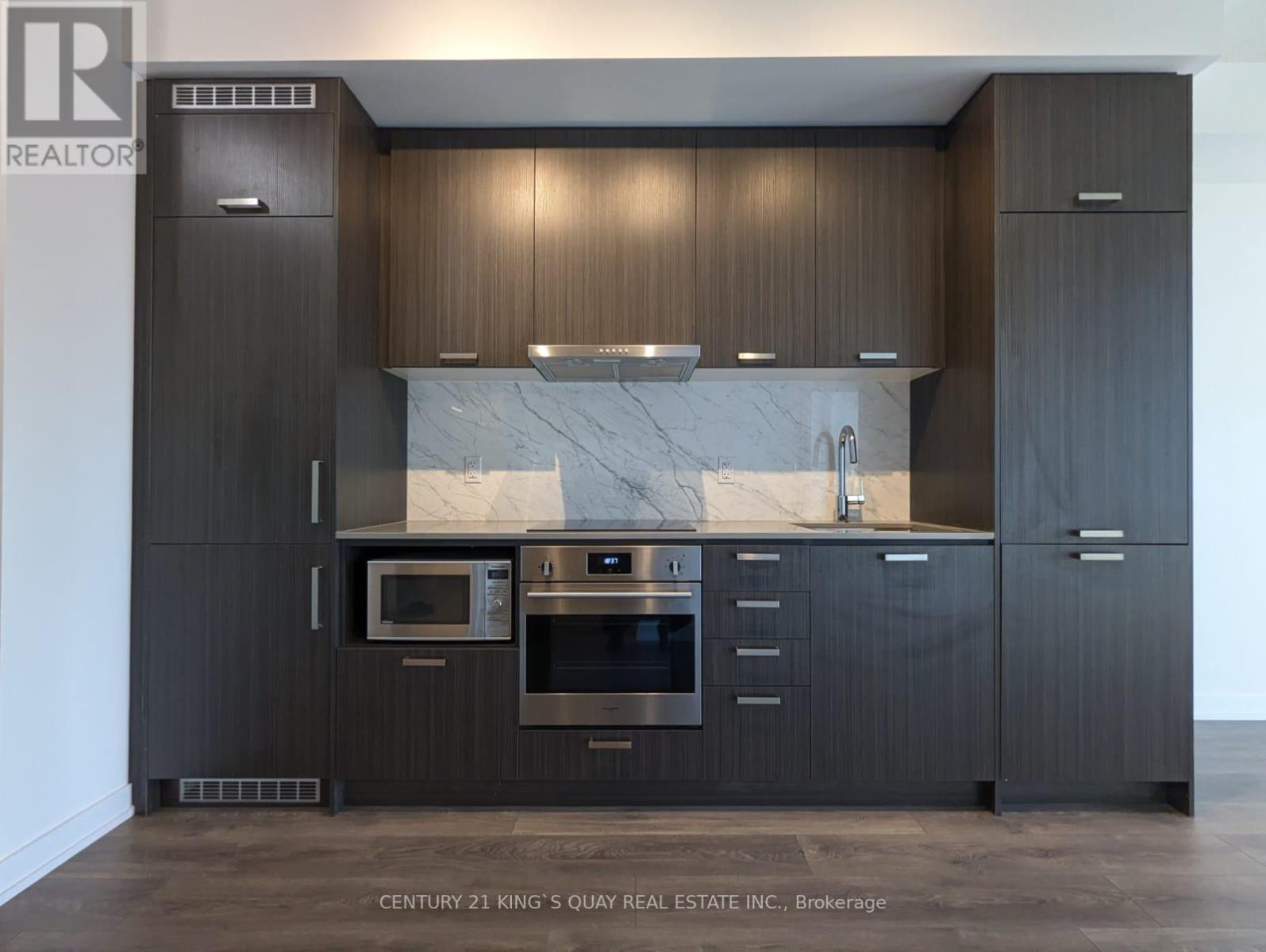 2011 - 38 Honeycrisp Crescent, Vaughan (Vaughan Corporate Centre), Ontario  L4K 0M8 - Photo 4 - N13502702