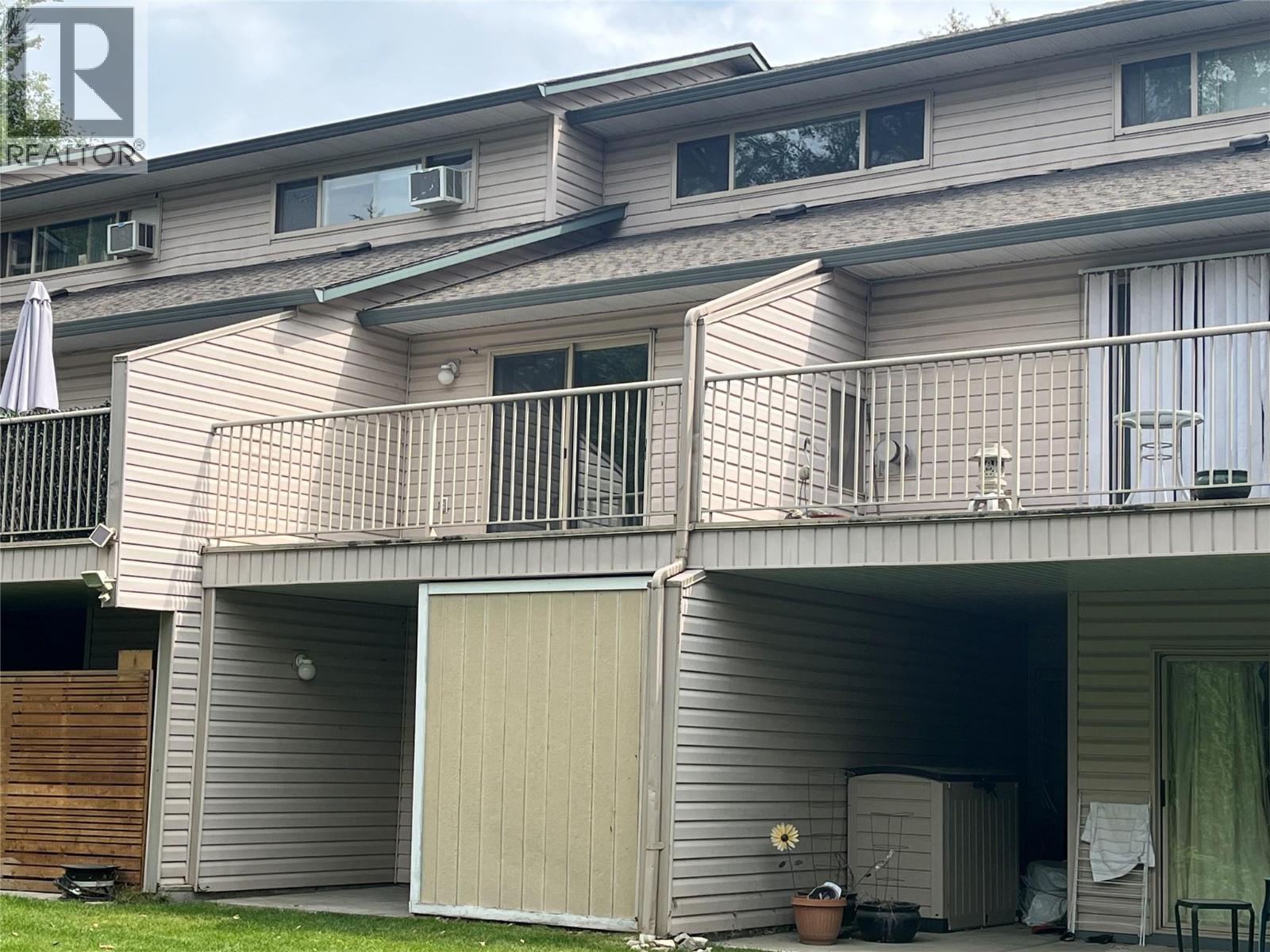 1607 43 Avenue Unit# 304 Lot# SL 10