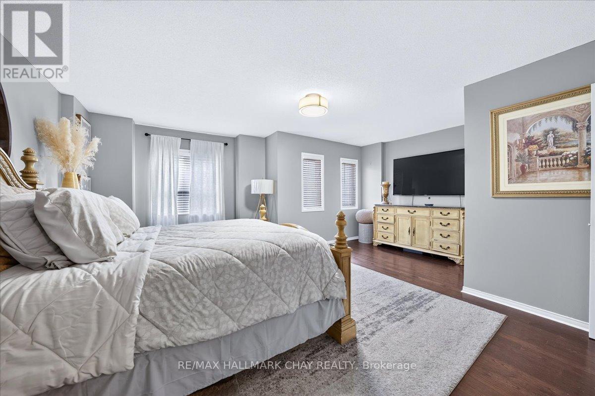 551 Pelletier Court, Newmarket, Ontario  L3X 2N5 - Photo 21 - N13502732