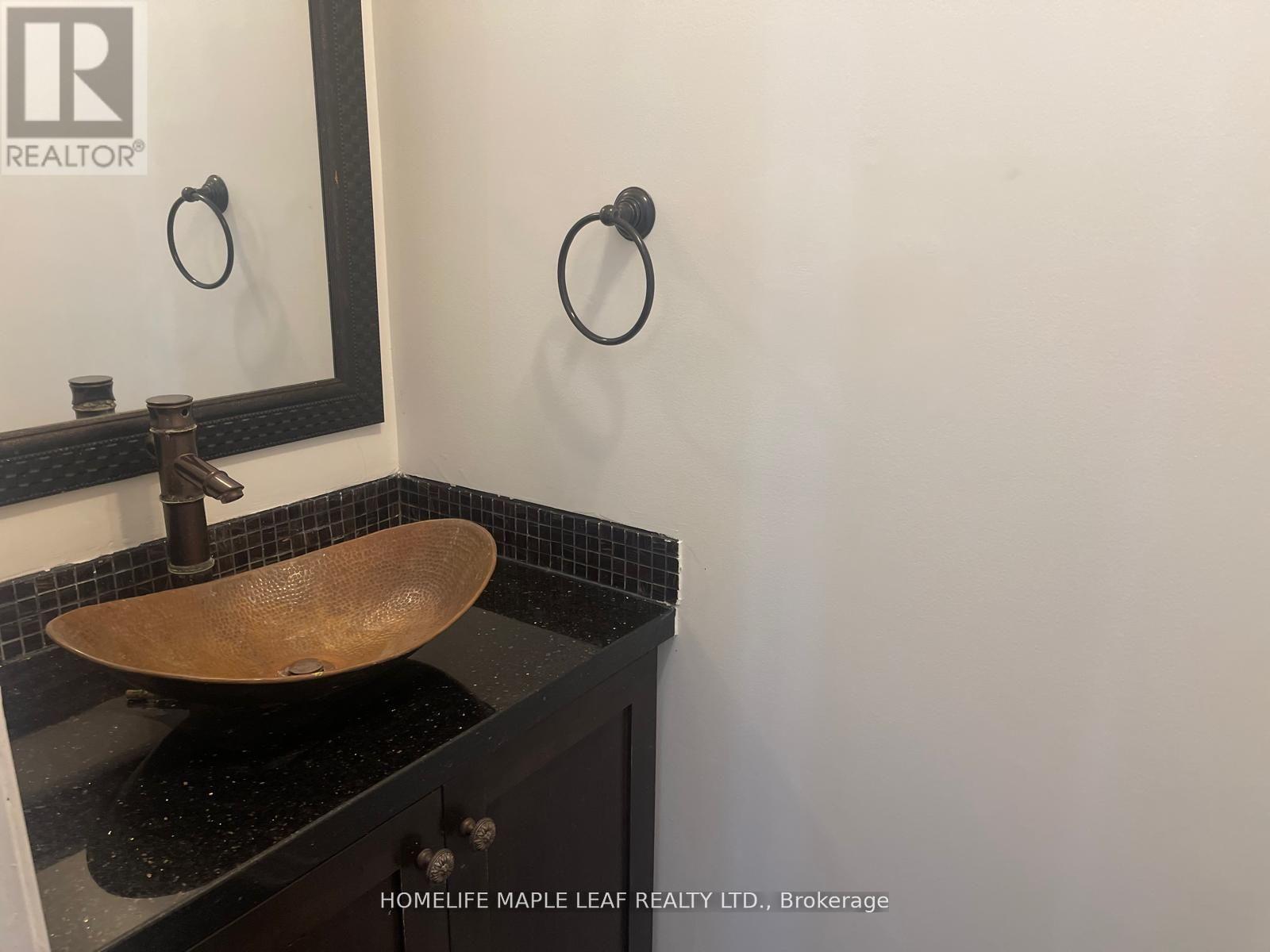 51 Redfinch Crescent, Vaughan, Ontario  L4H 2C5 - Photo 4 - N13502736