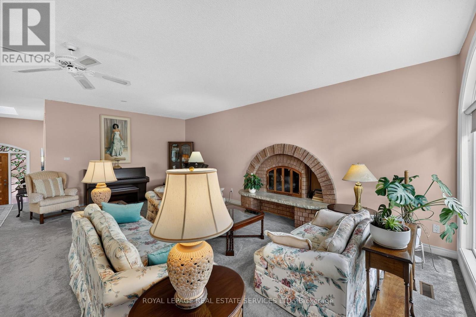 319 Old Mosley Street, Wasaga Beach, Ontario  L9Z 2S2 - Photo 9 - S13502546
