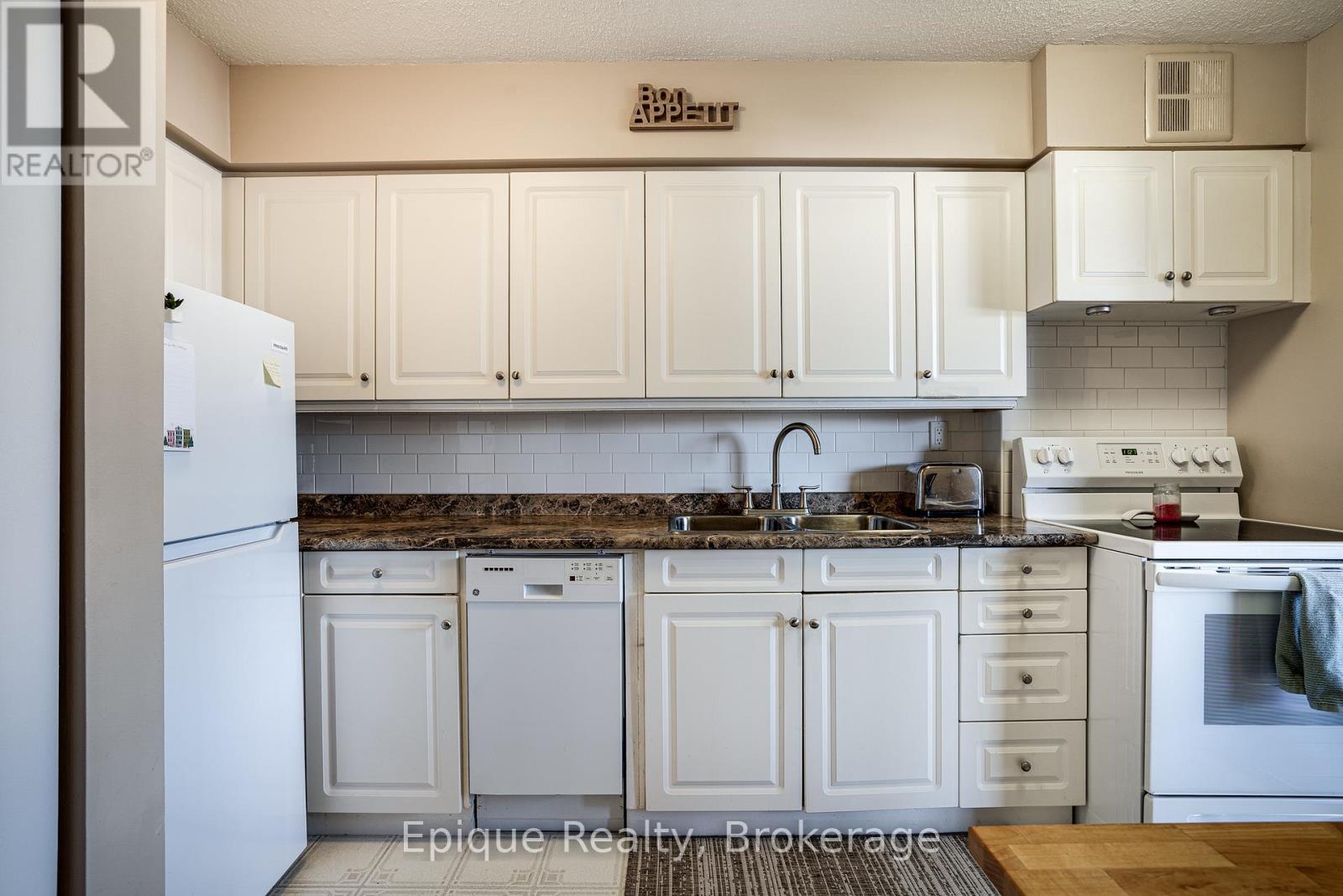 409 - 2055 Upper Middle Road, Burlington, Ontario  L7P 3P4 - Photo 8 - W13502600