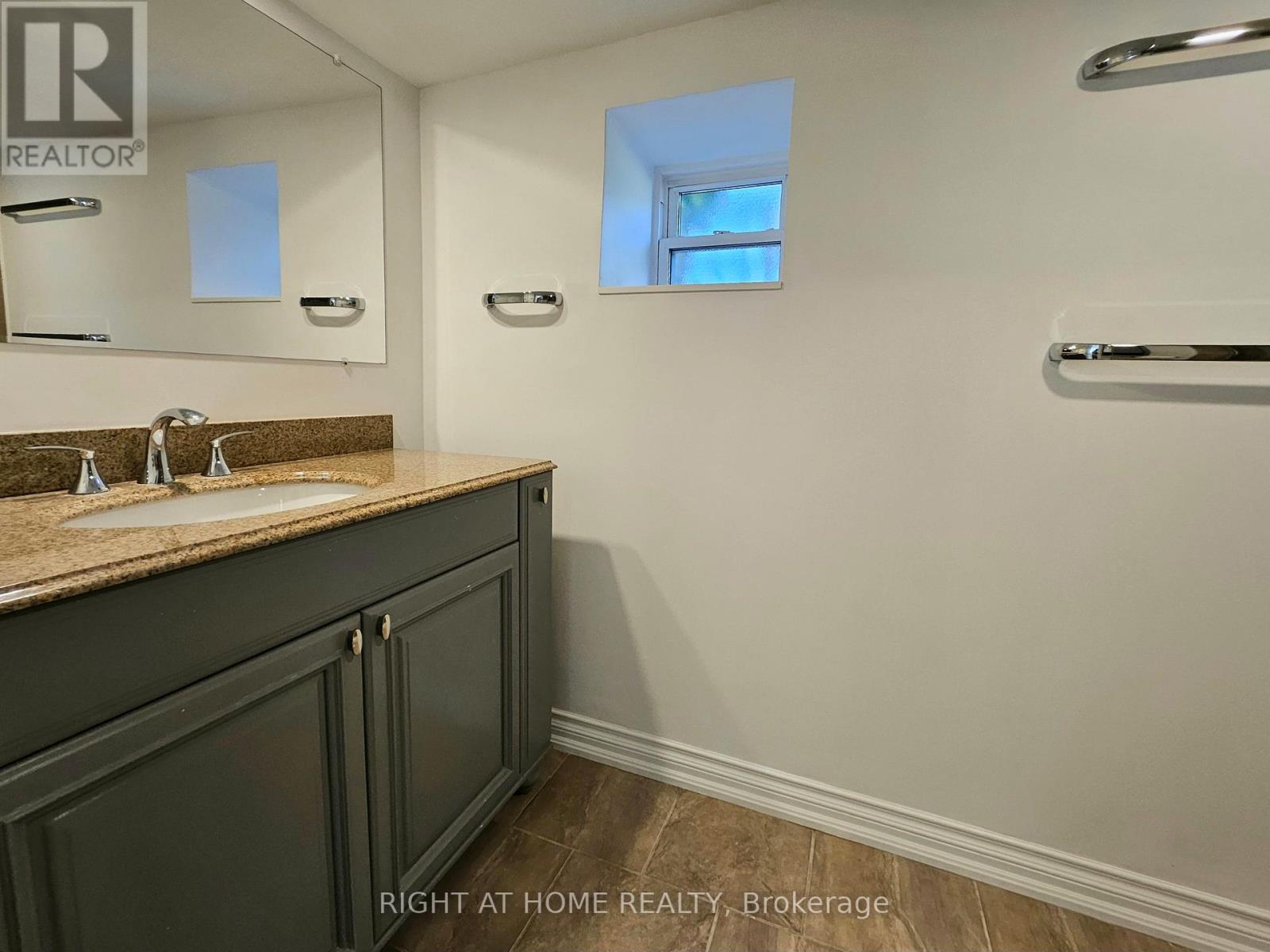 263 Keele Street, Toronto, Ontario  M6P 2K1 - Photo 20 - W13502636
