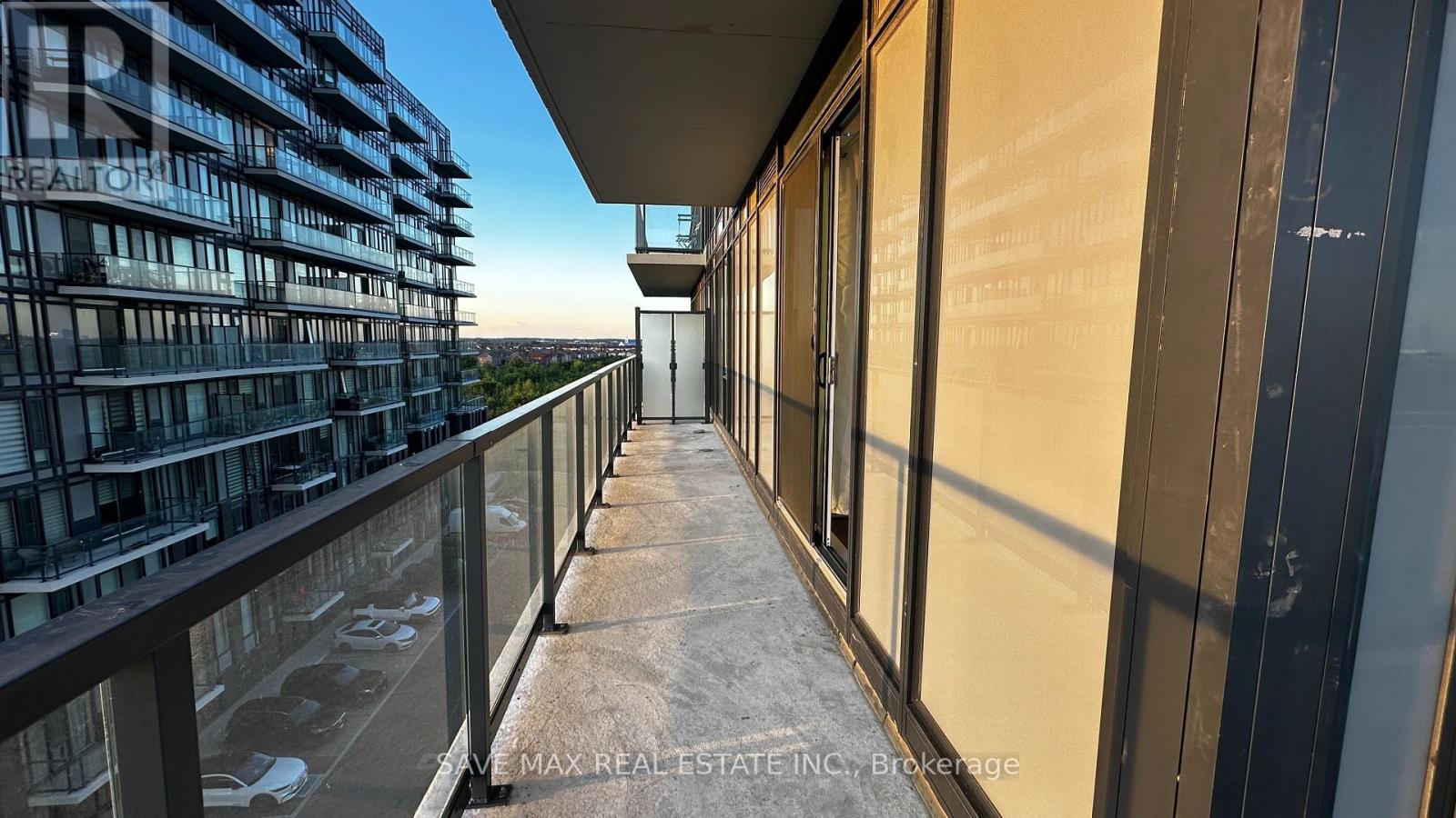 603 - 215 Veterans Drive, Brampton, Ontario  L7A 0B6 - Photo 2 - W13502650