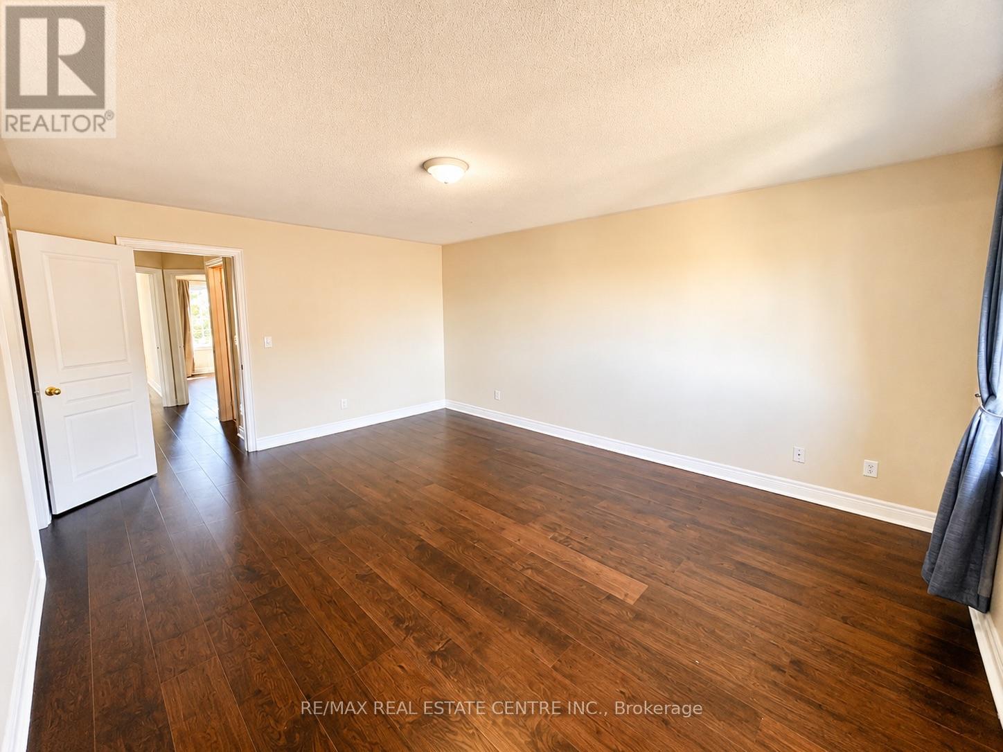 2491 Postmaster Drive, Oakville, Ontario  L6M 0L5 - Photo 19 - W13502710