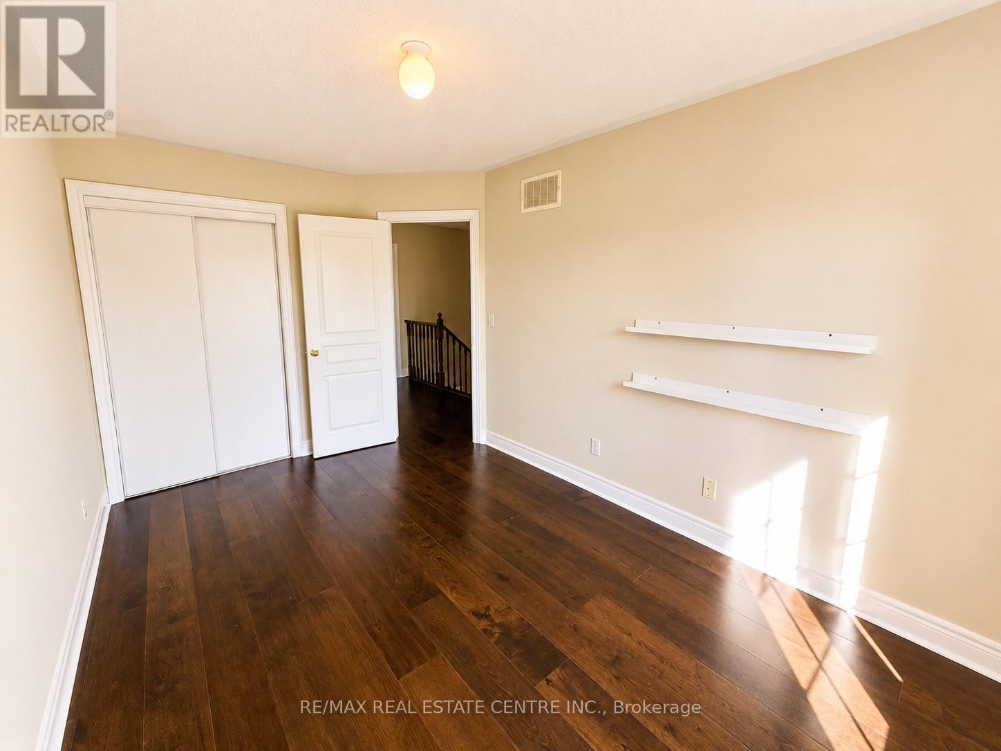2491 Postmaster Drive, Oakville, Ontario  L6M 0L5 - Photo 24 - W13502710